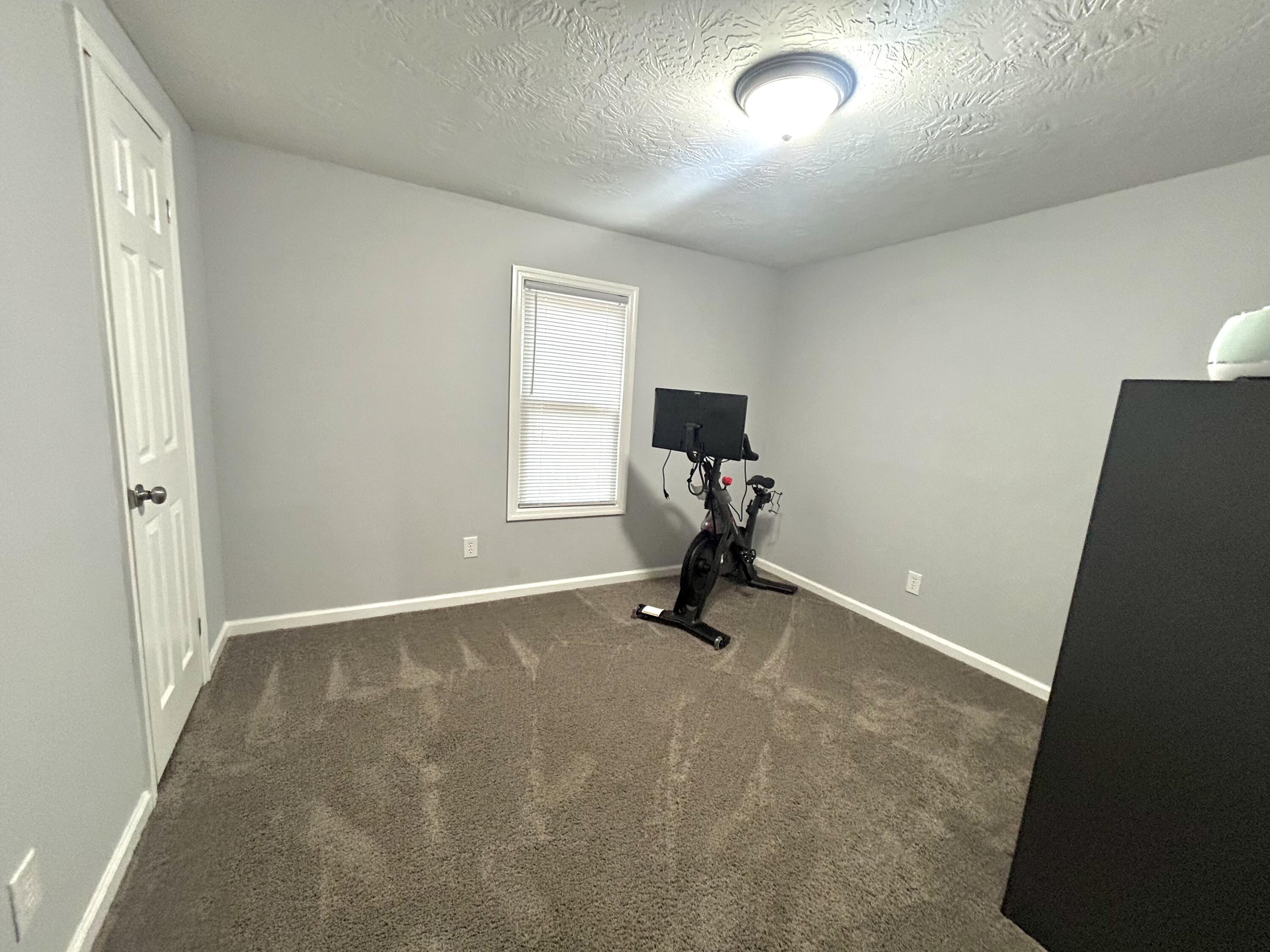 4617 CALAIS CIRCLE Circle