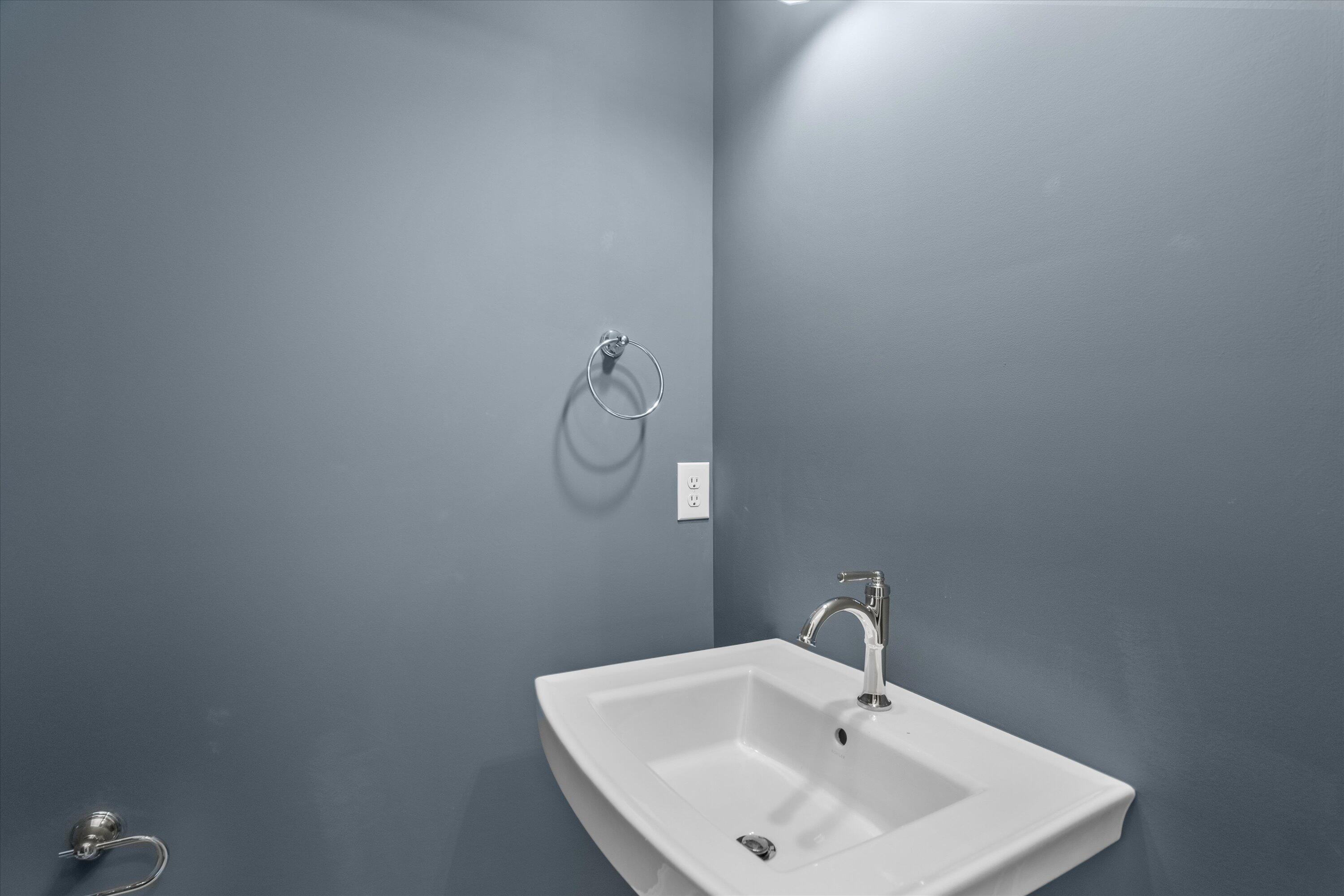 814 WHITNEY SHOALS ROAD