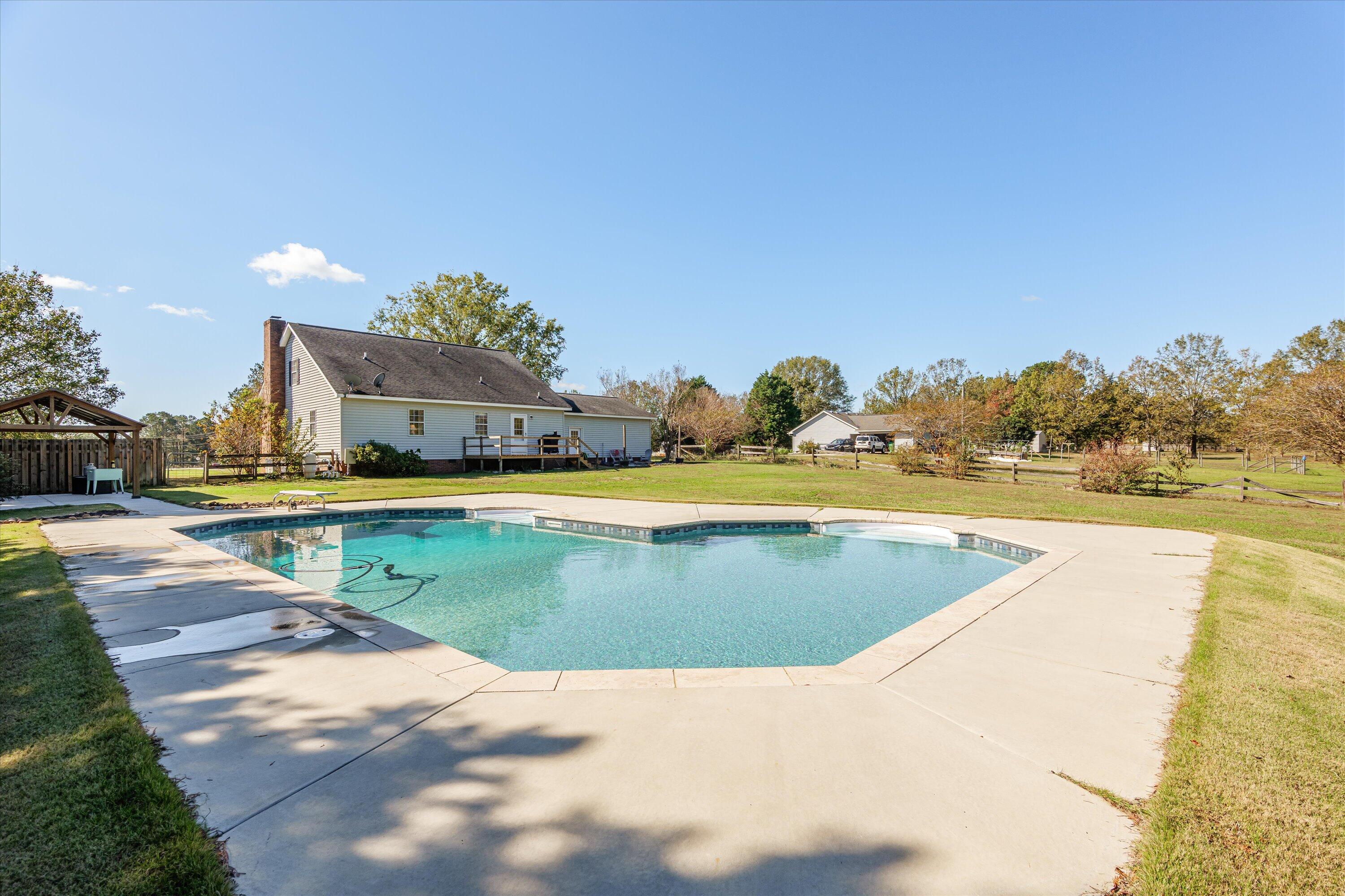 2011 STAGECOACH Road