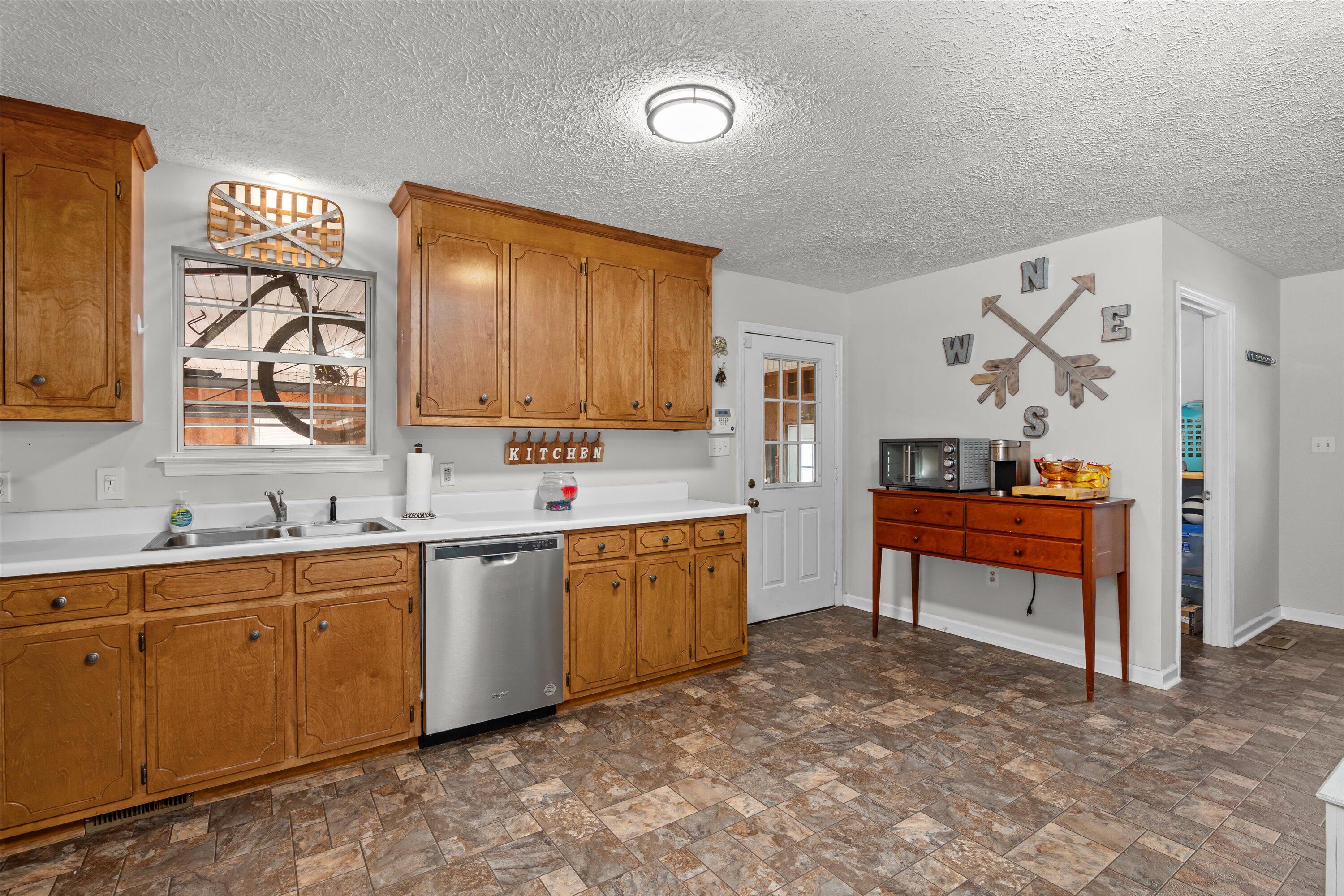 2011 STAGECOACH Road