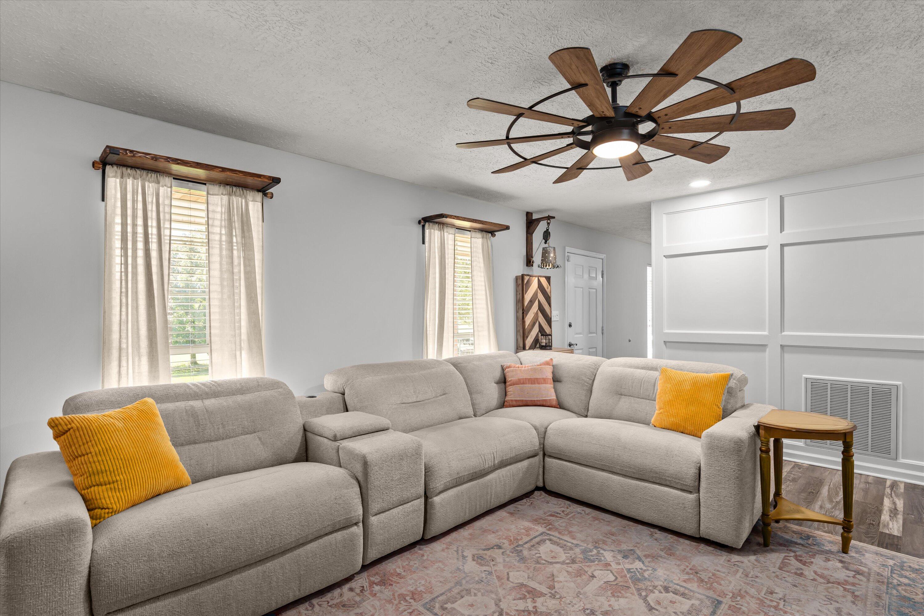 2011 STAGECOACH Road