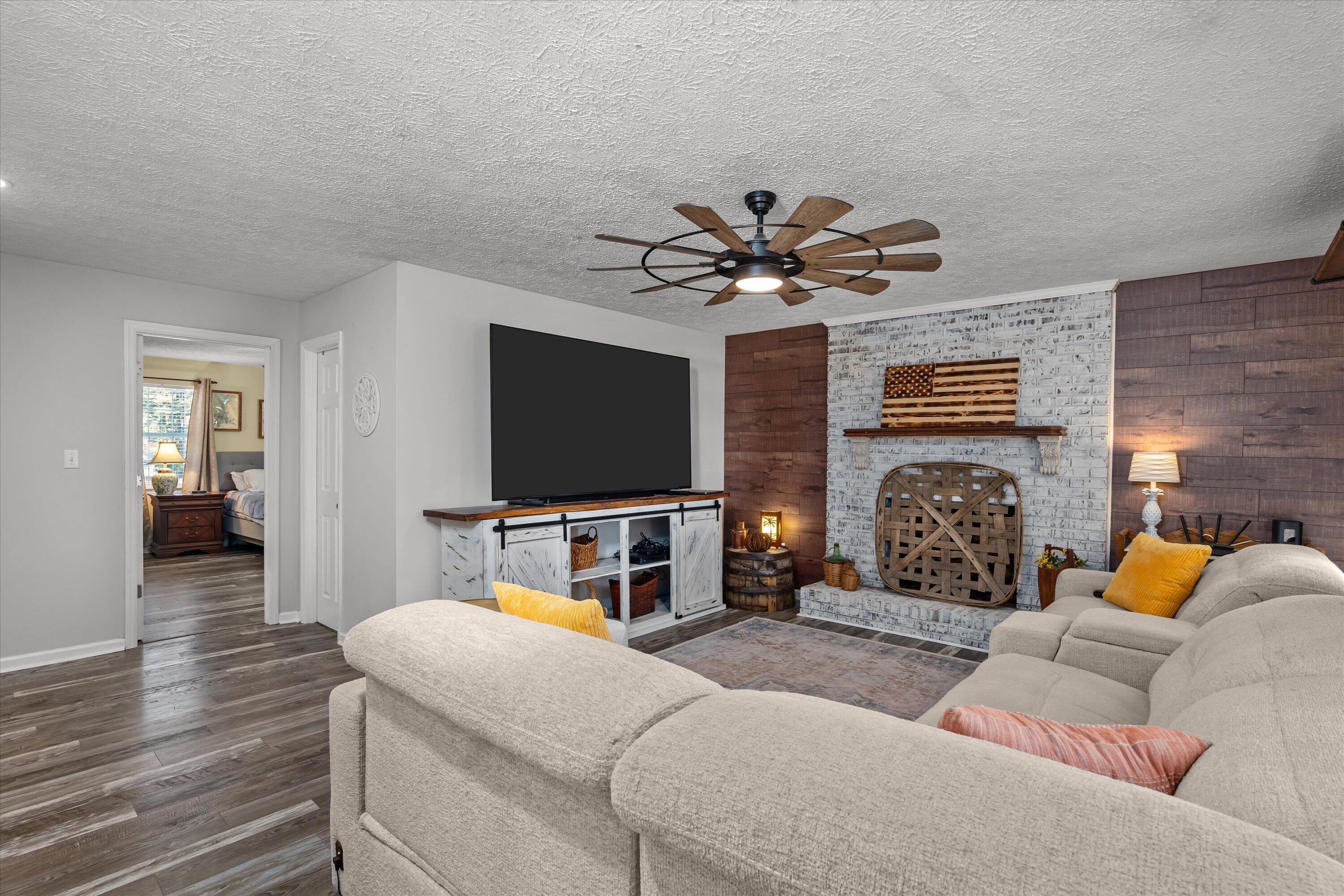 2011 STAGECOACH Road