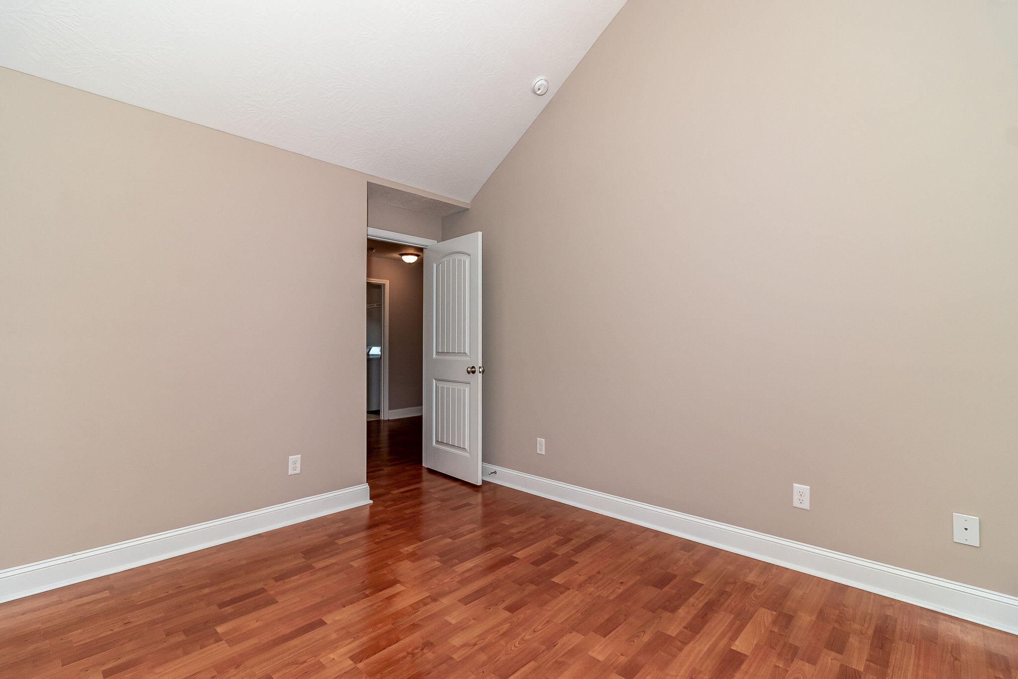 1595 BALDWIN LAKES Drive