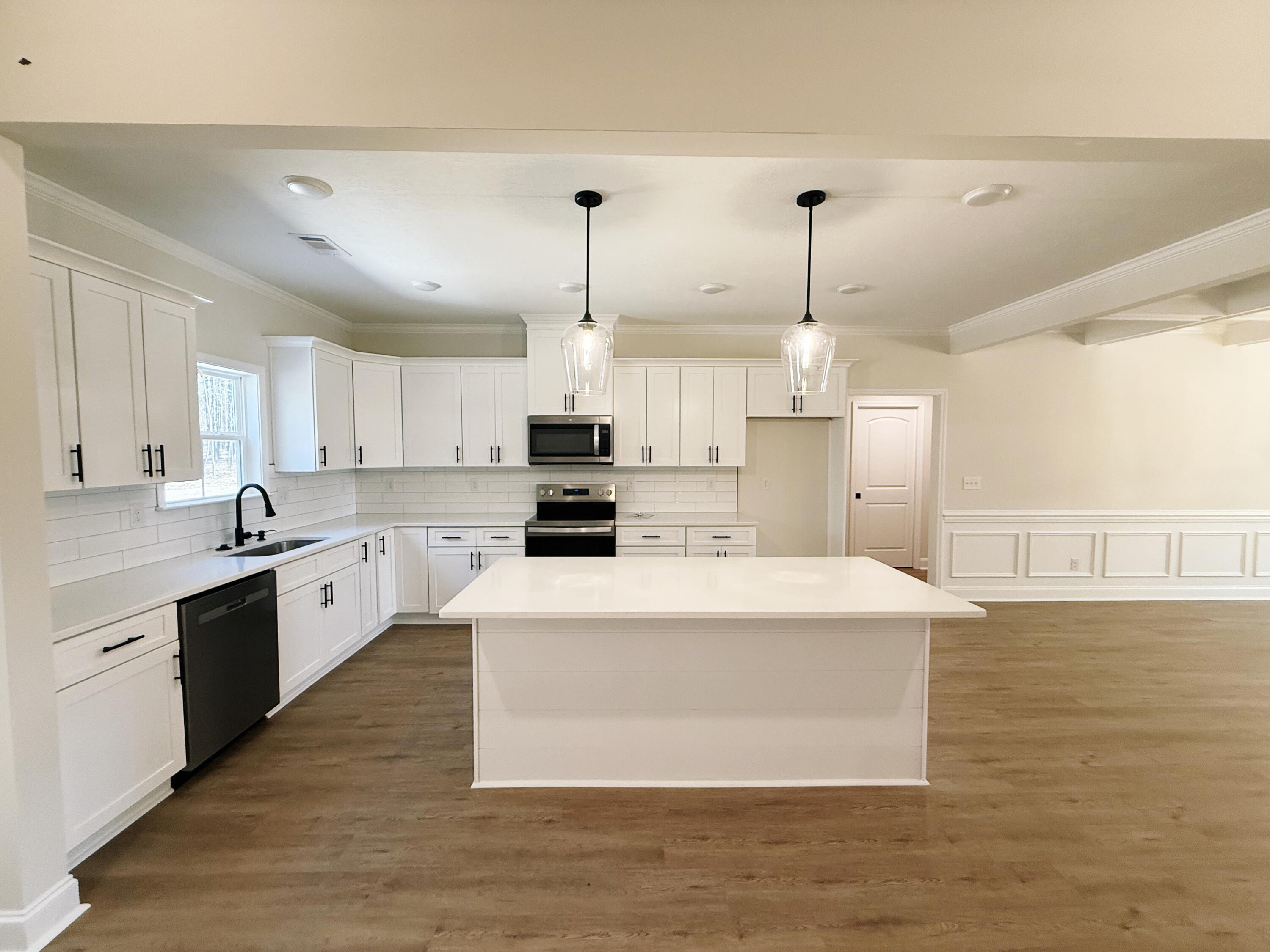 1041 WRIGHTS MILL Road