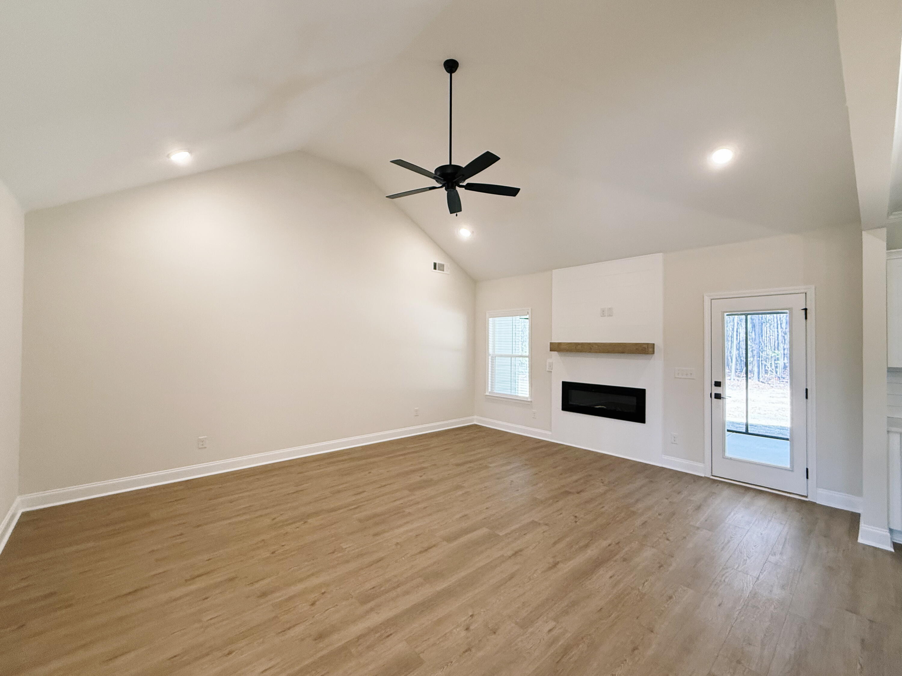 1041 WRIGHTS MILL Road