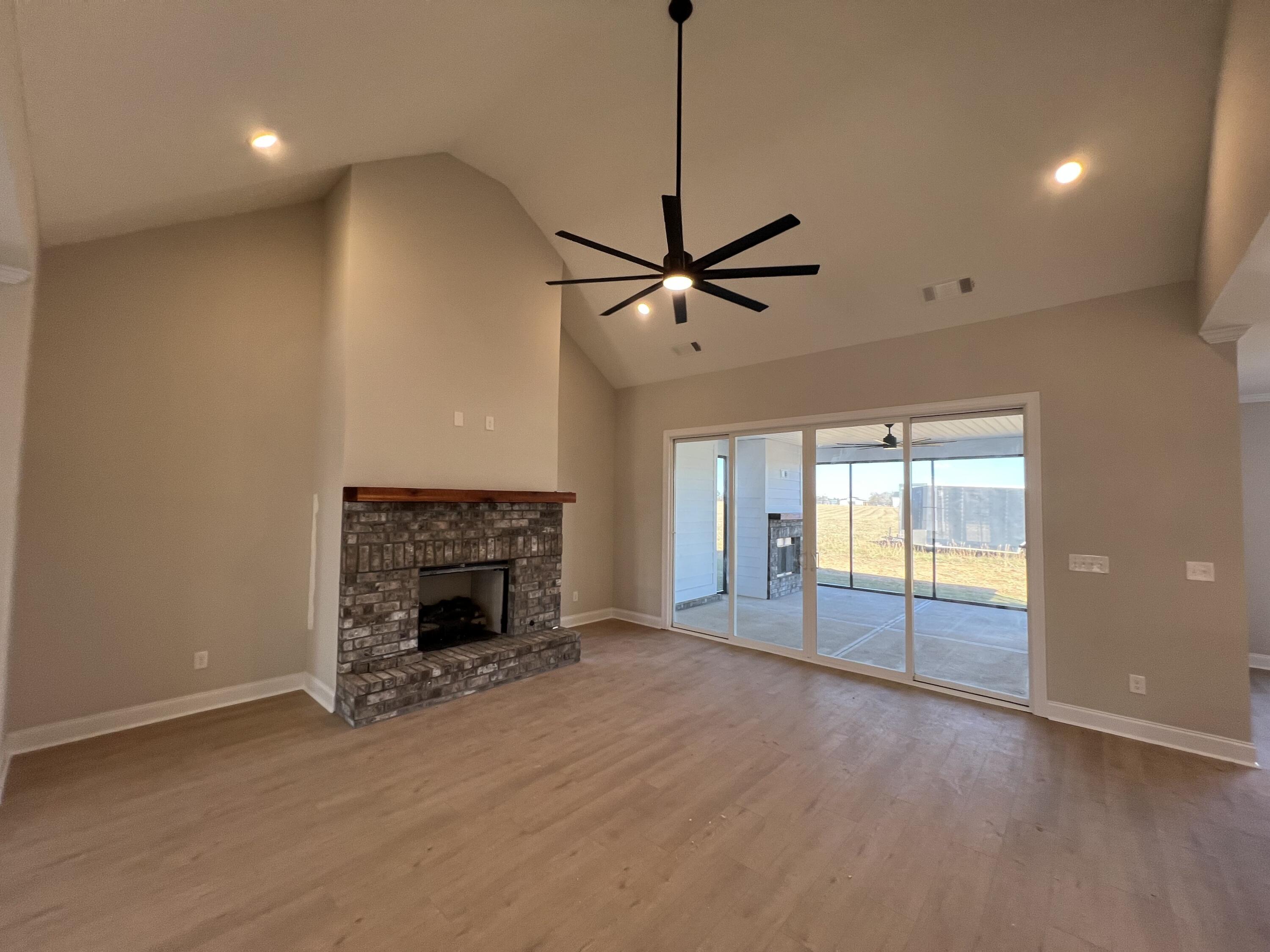 2747 STORM BRANCH Road