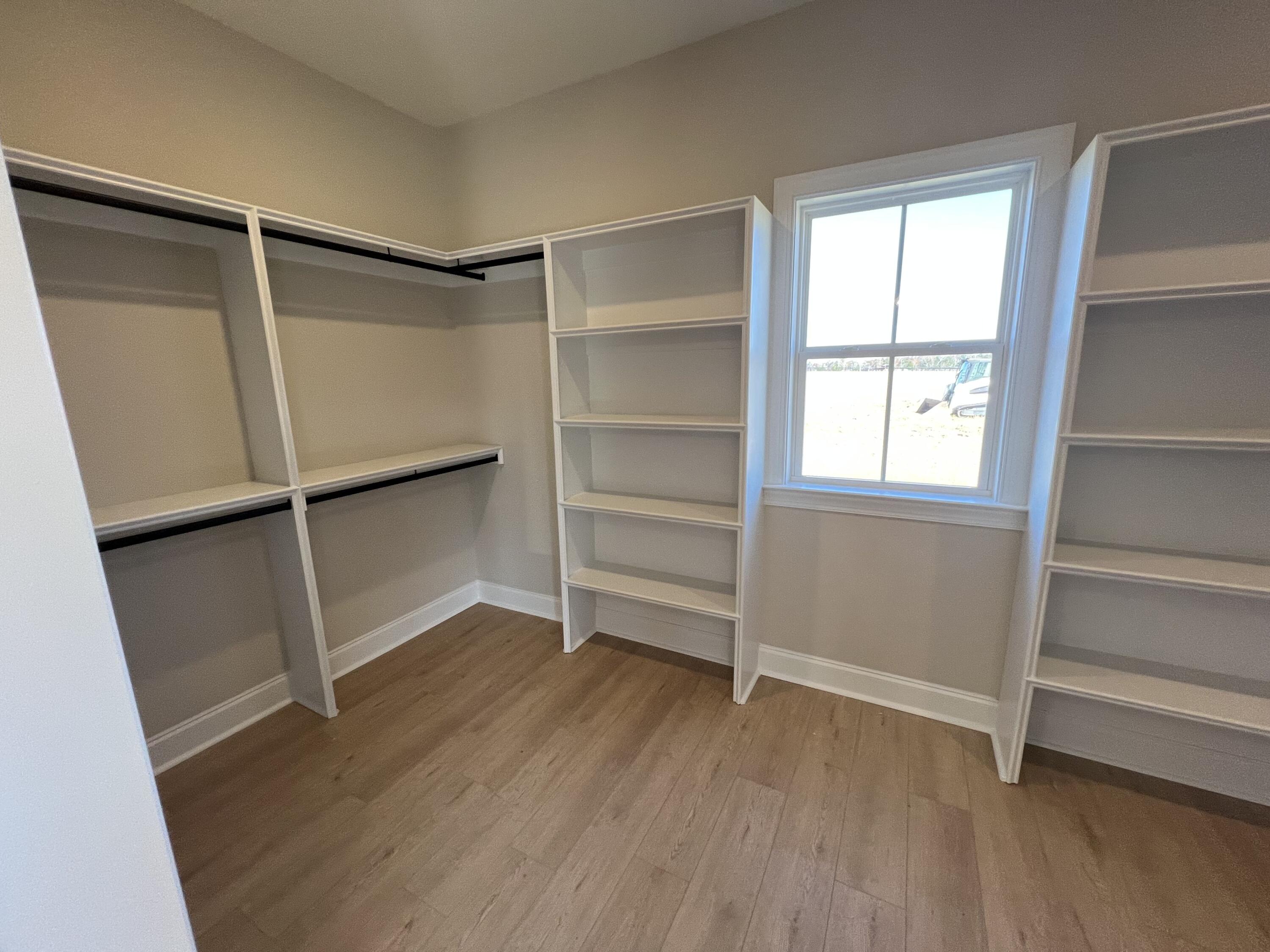 2747 STORM BRANCH Road