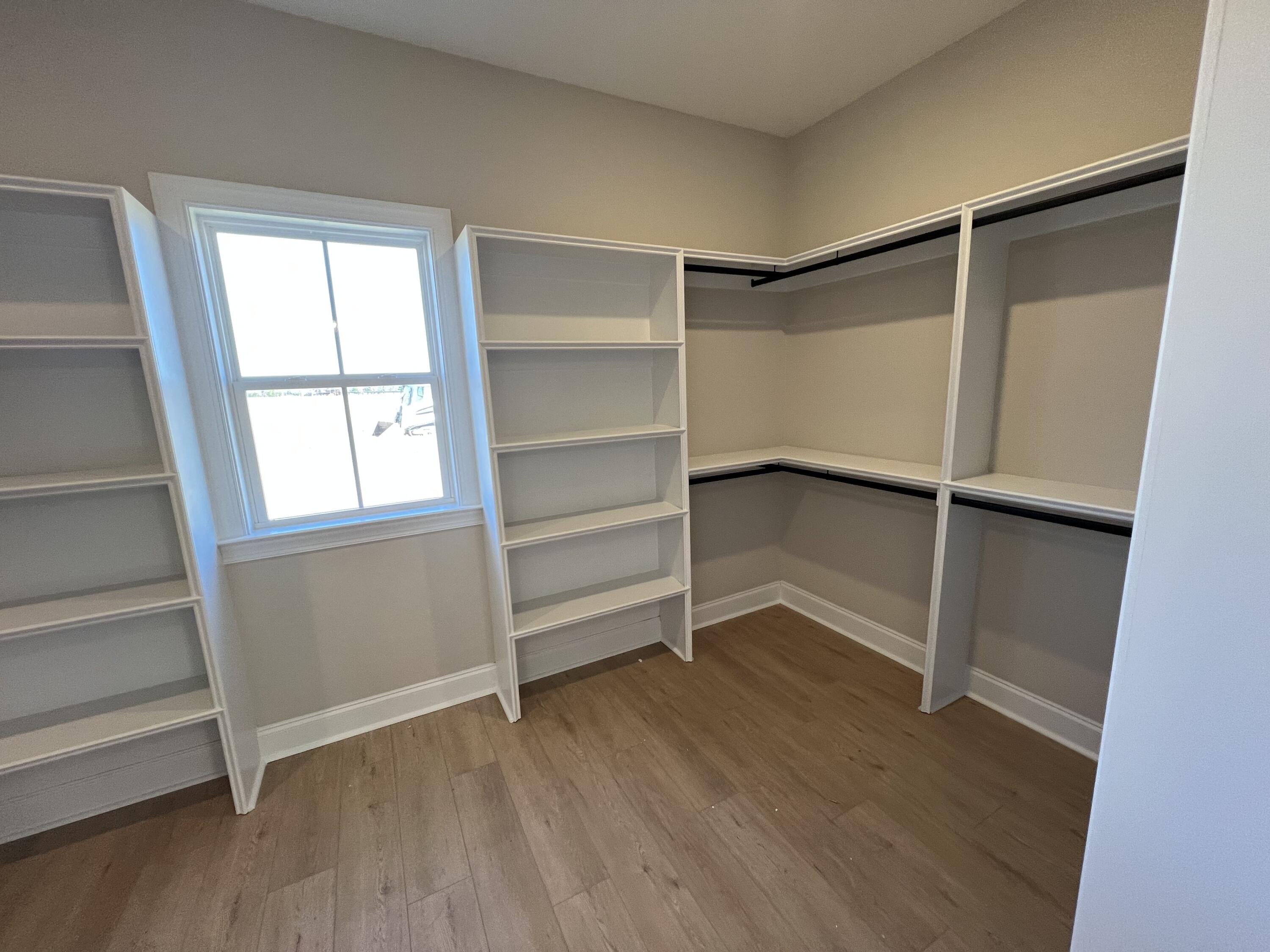 2747 STORM BRANCH Road