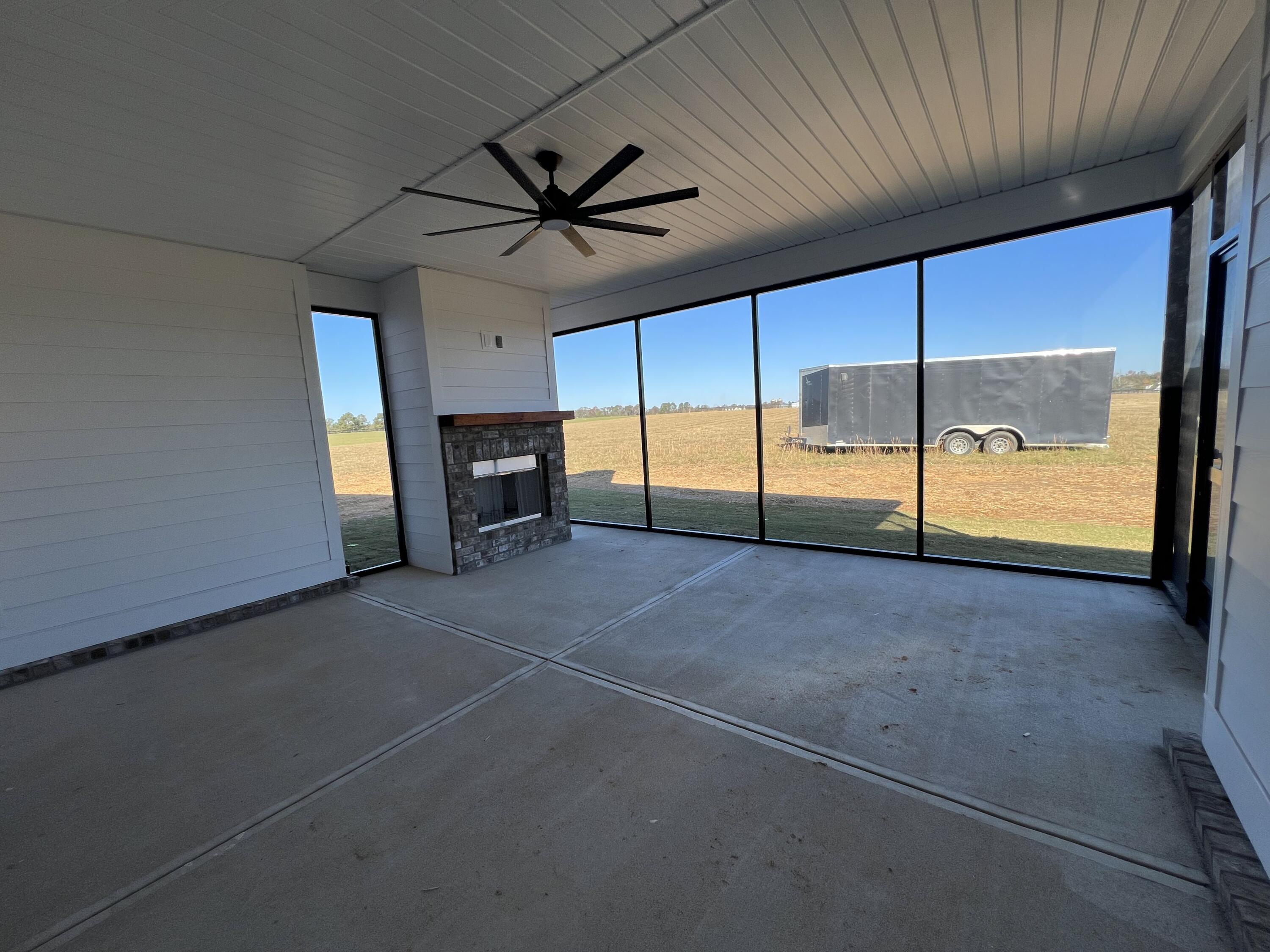 2747 STORM BRANCH Road