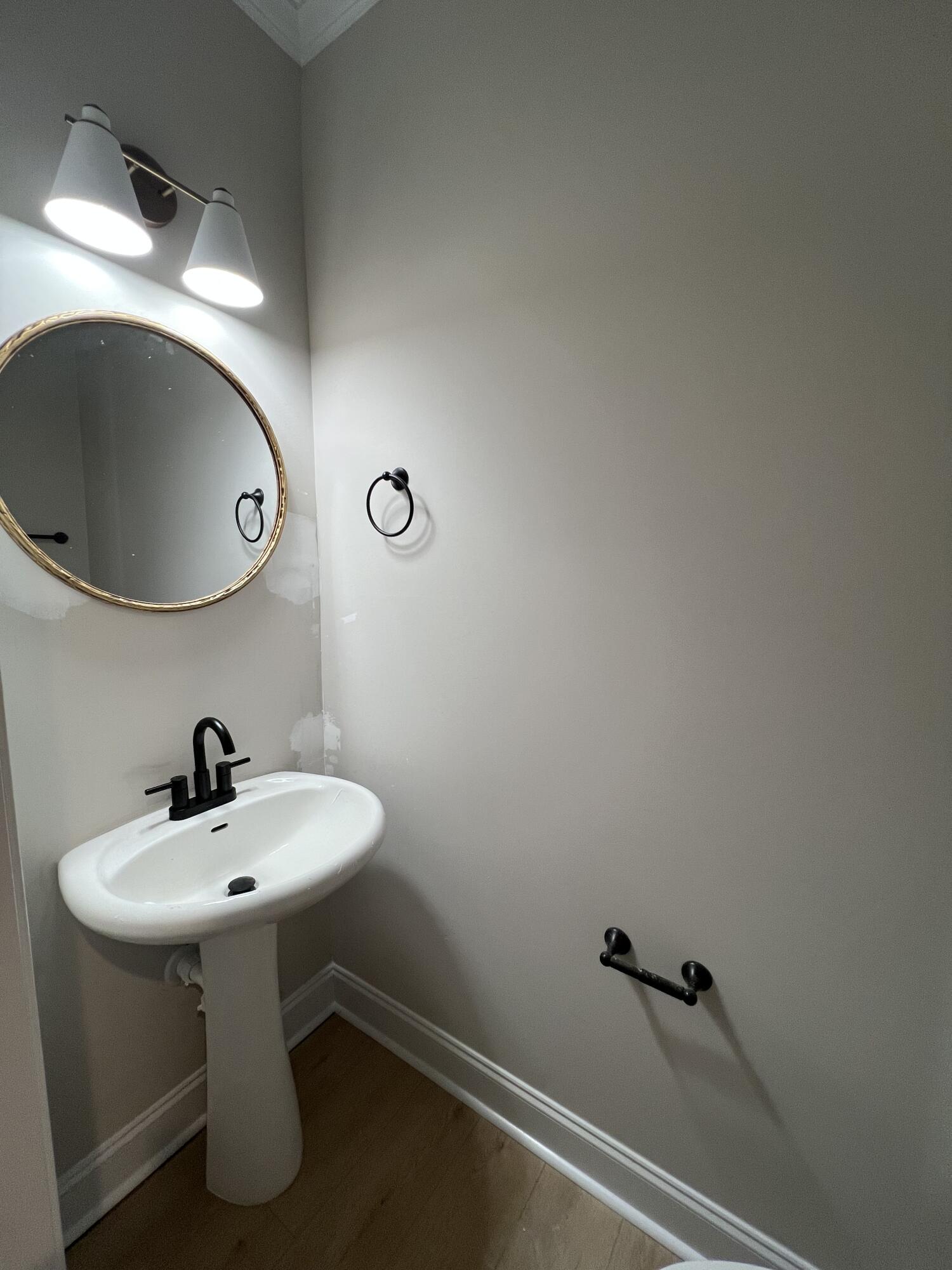 2747 STORM BRANCH Road