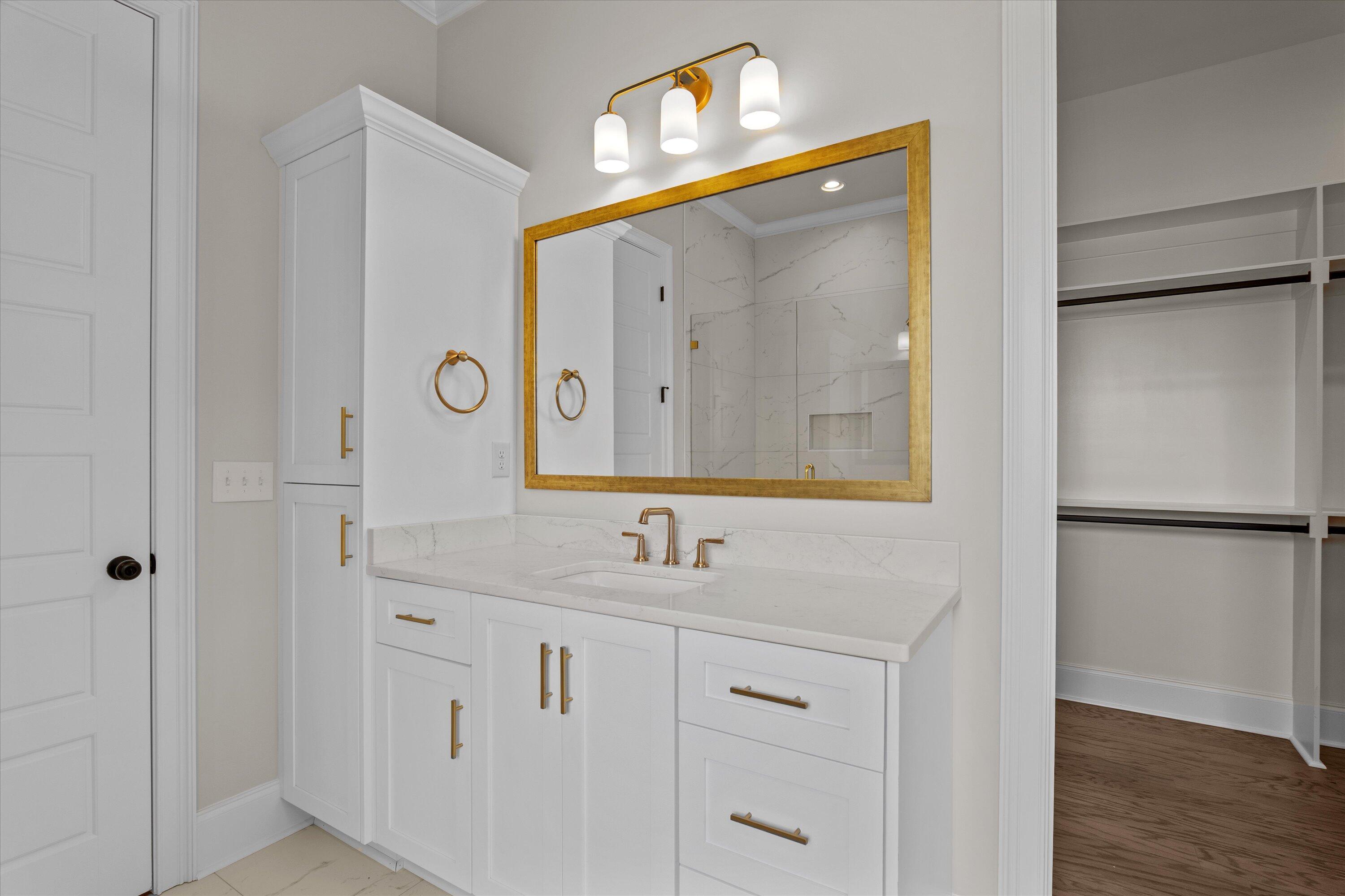 1221 HONEY LANE Lane