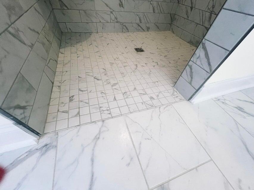 5373 CHARNWOOD FOREST Circle