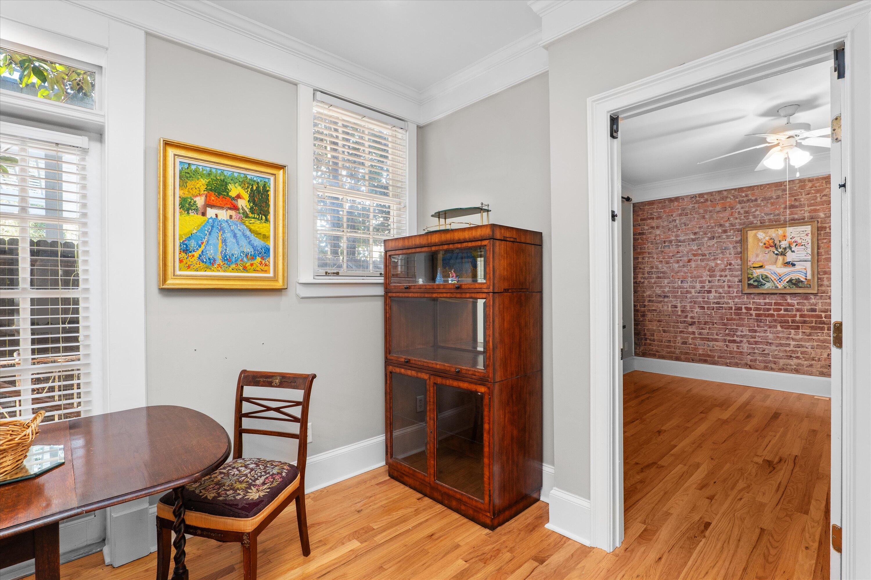 2549 WALTON Way Unit: G1