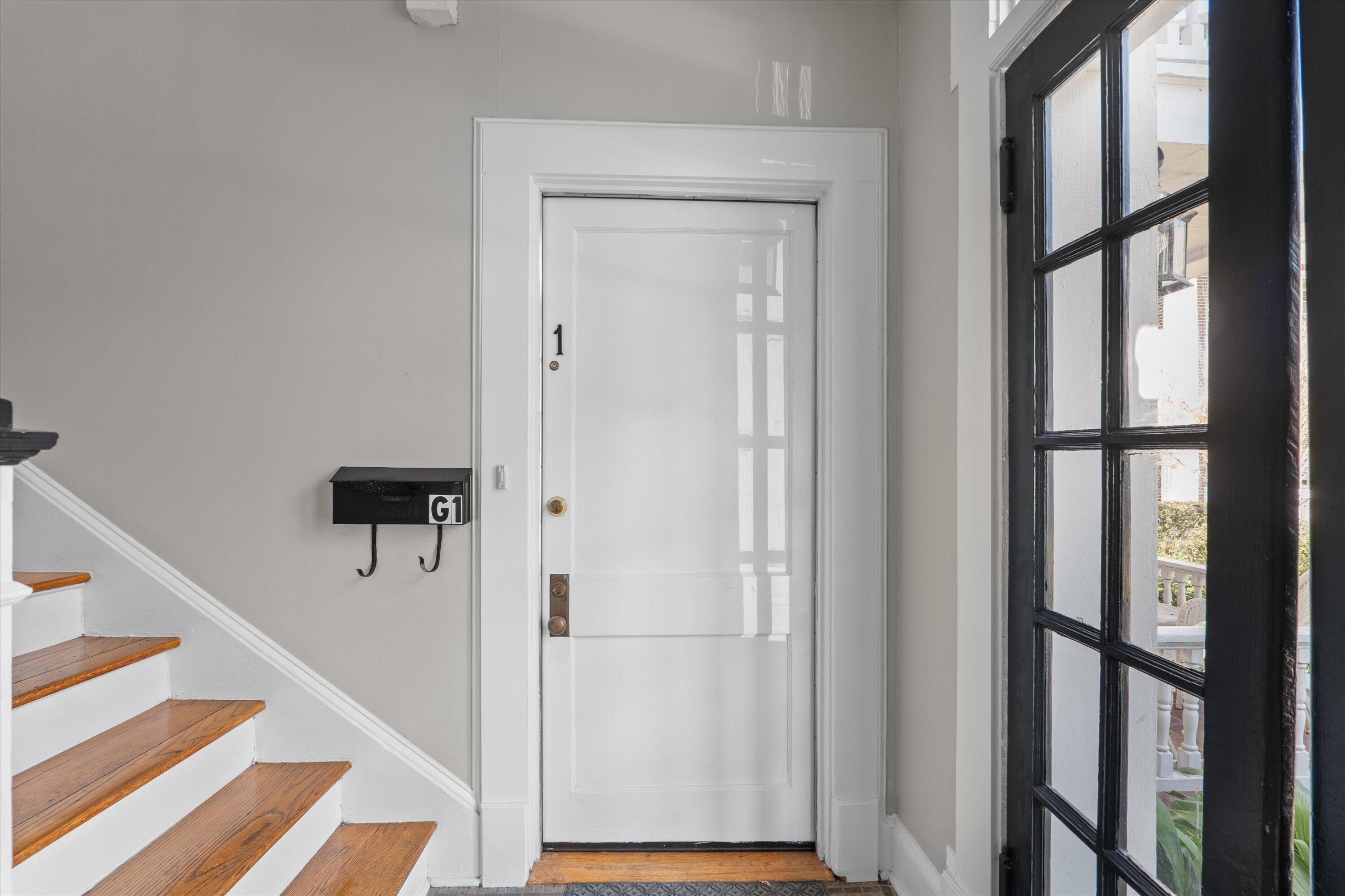 2549 WALTON Way Unit: G1