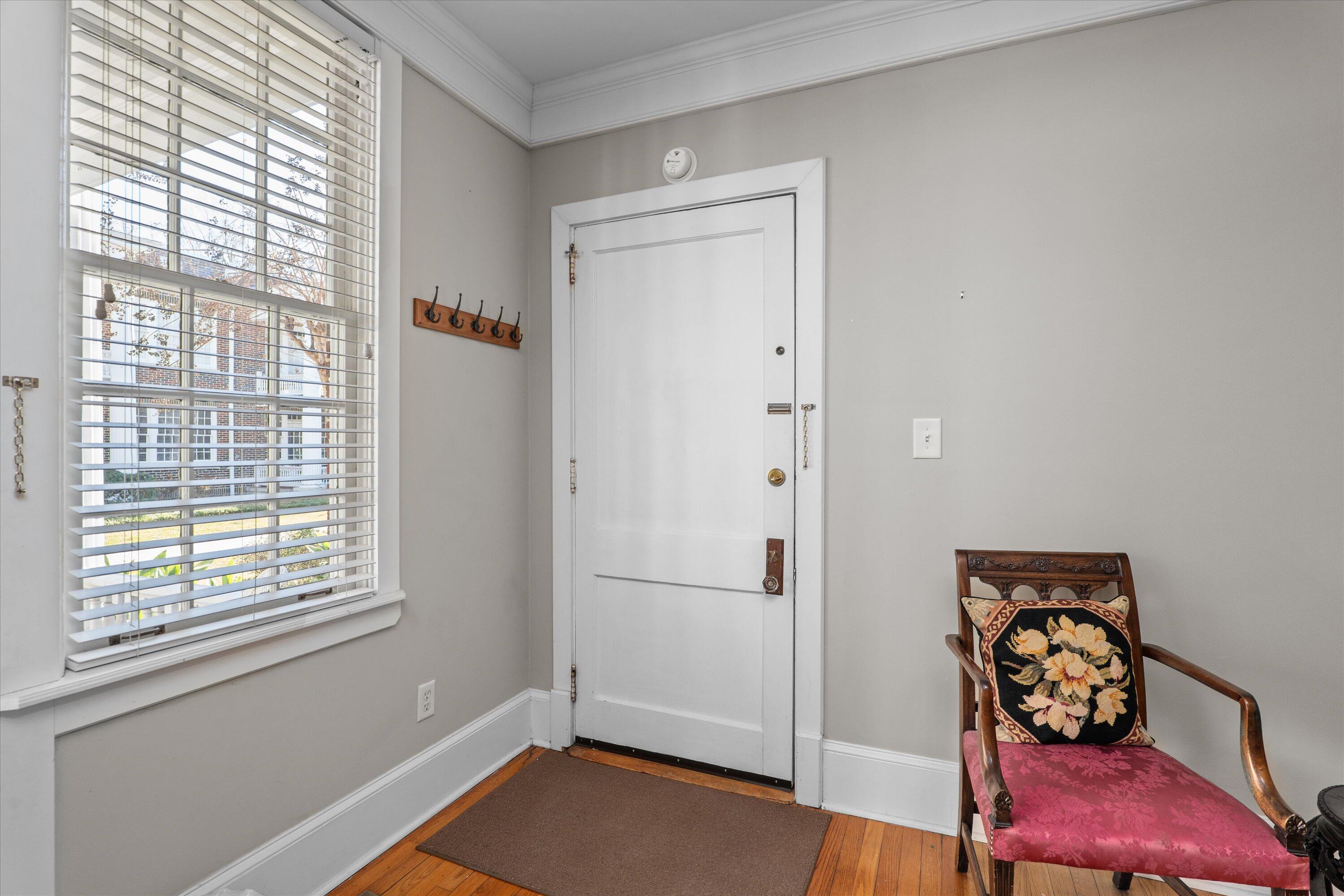 2549 WALTON Way Unit: G1