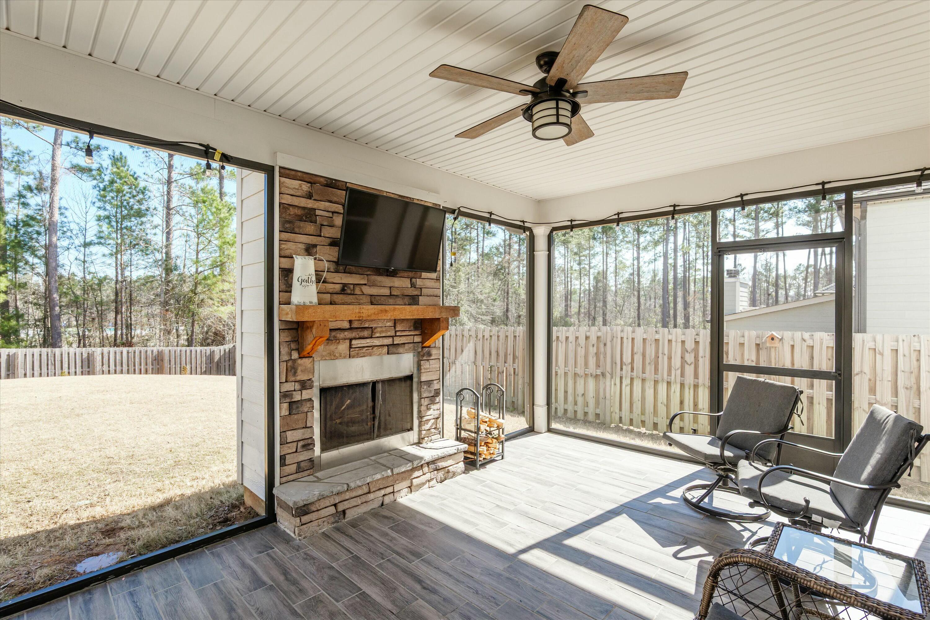 1818 PRESERVATION CIRCLE