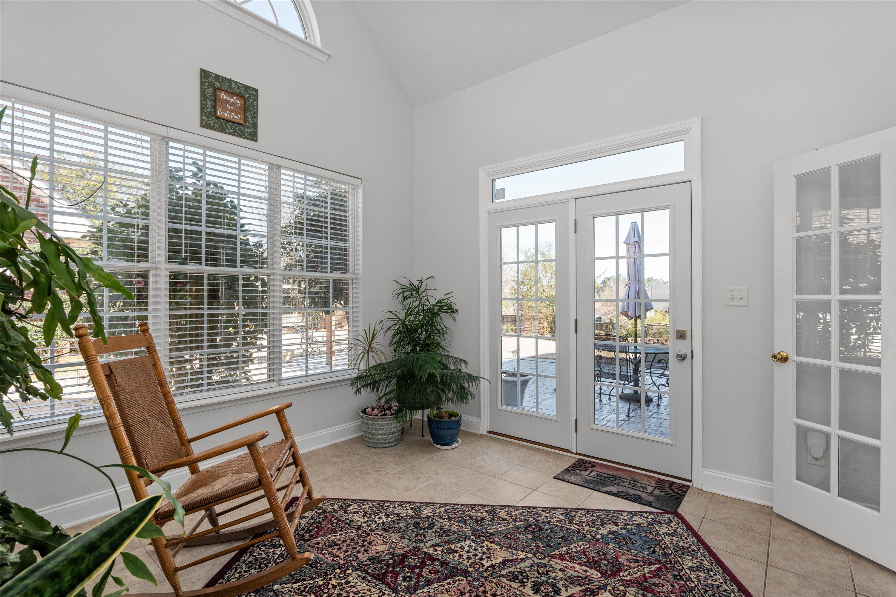 959 WINDMILL Parkway