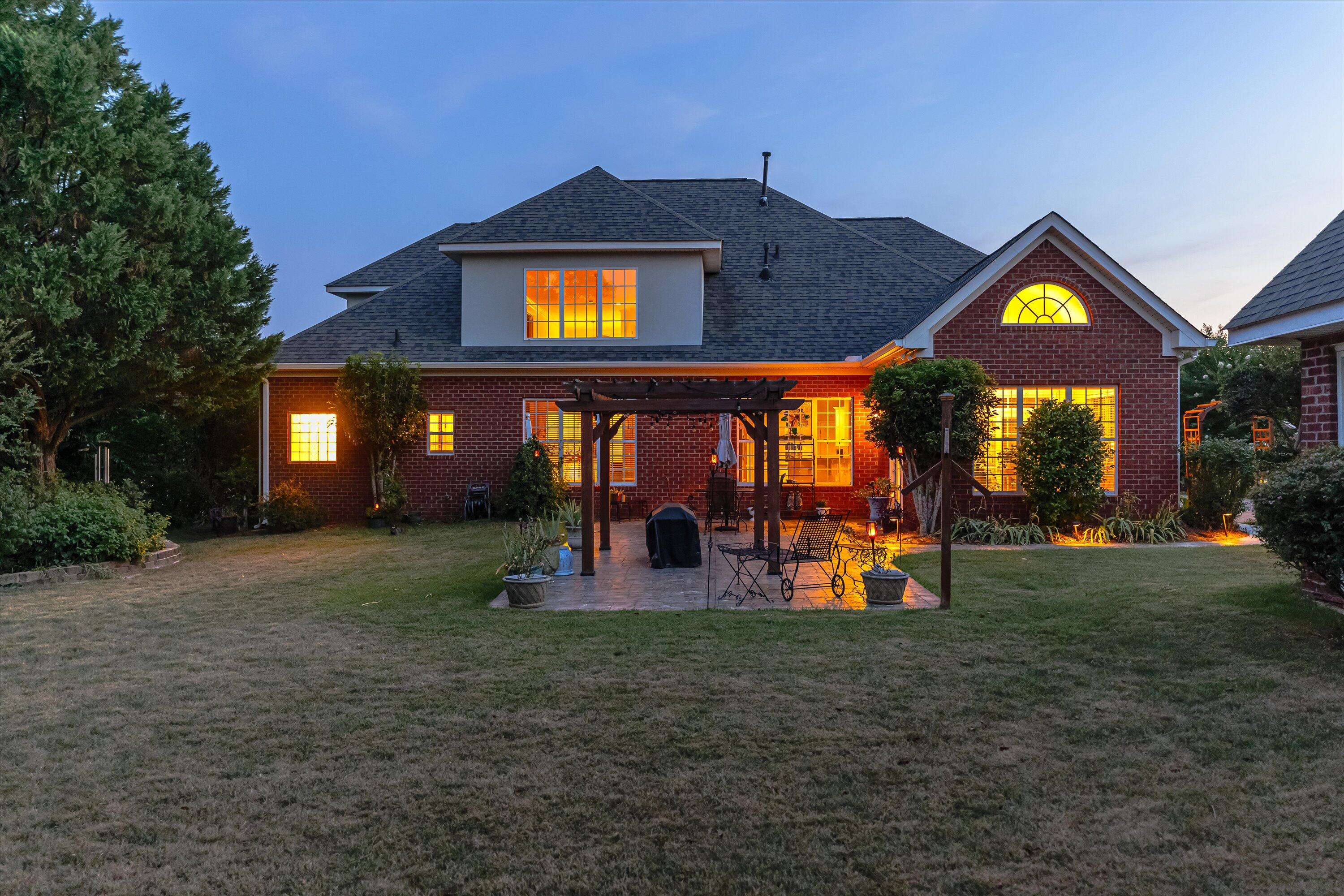 959 WINDMILL Parkway