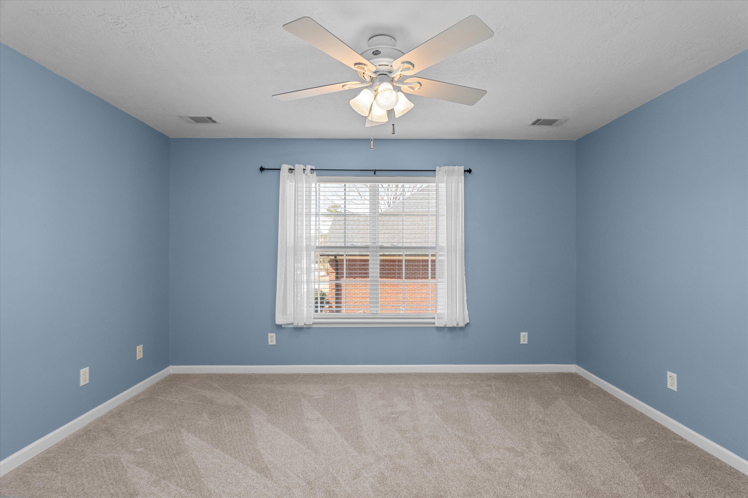 959 WINDMILL Parkway