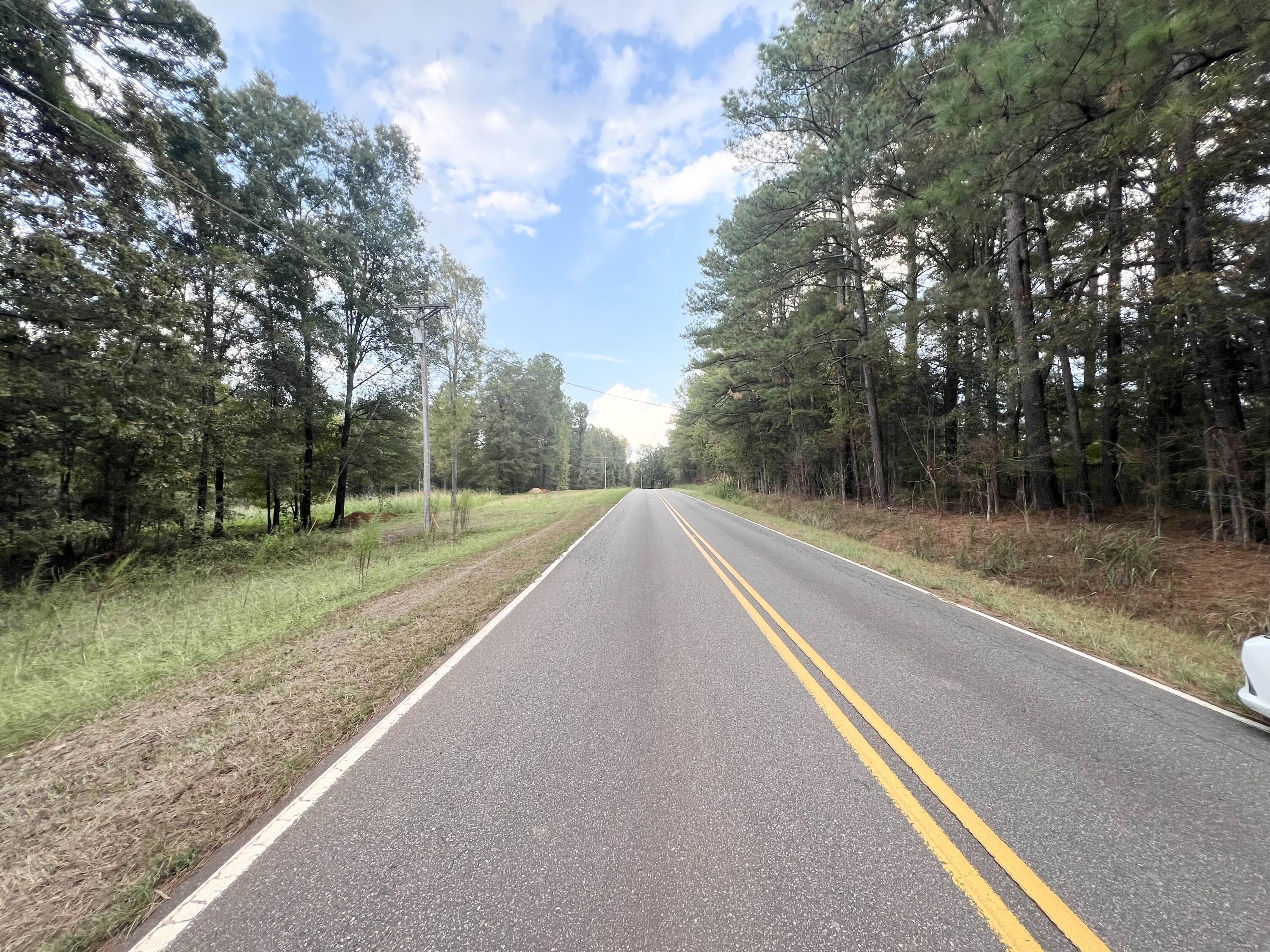 2790 COUNTRY CLUB HILLS Drive