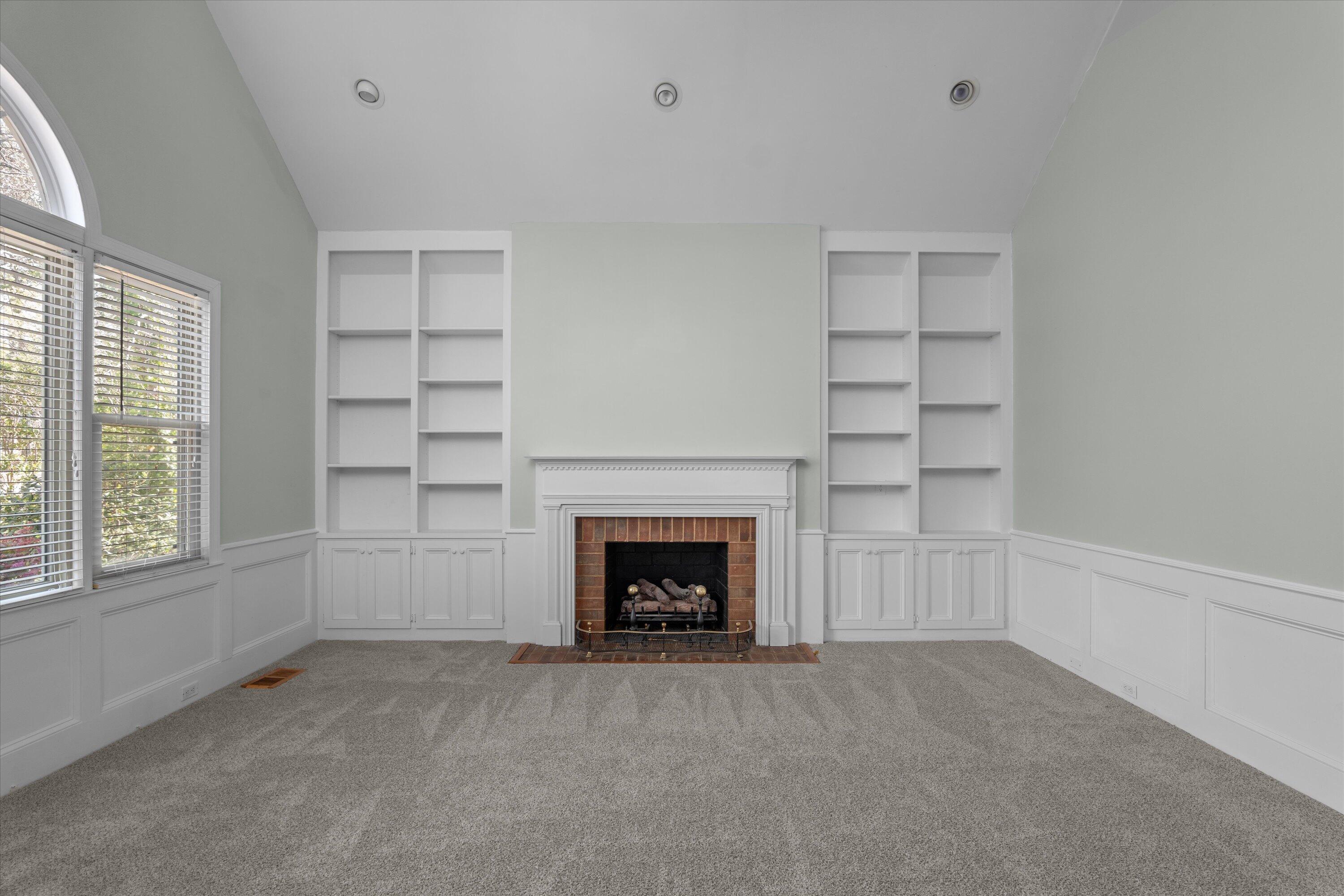 738 MAGRUDER Landing