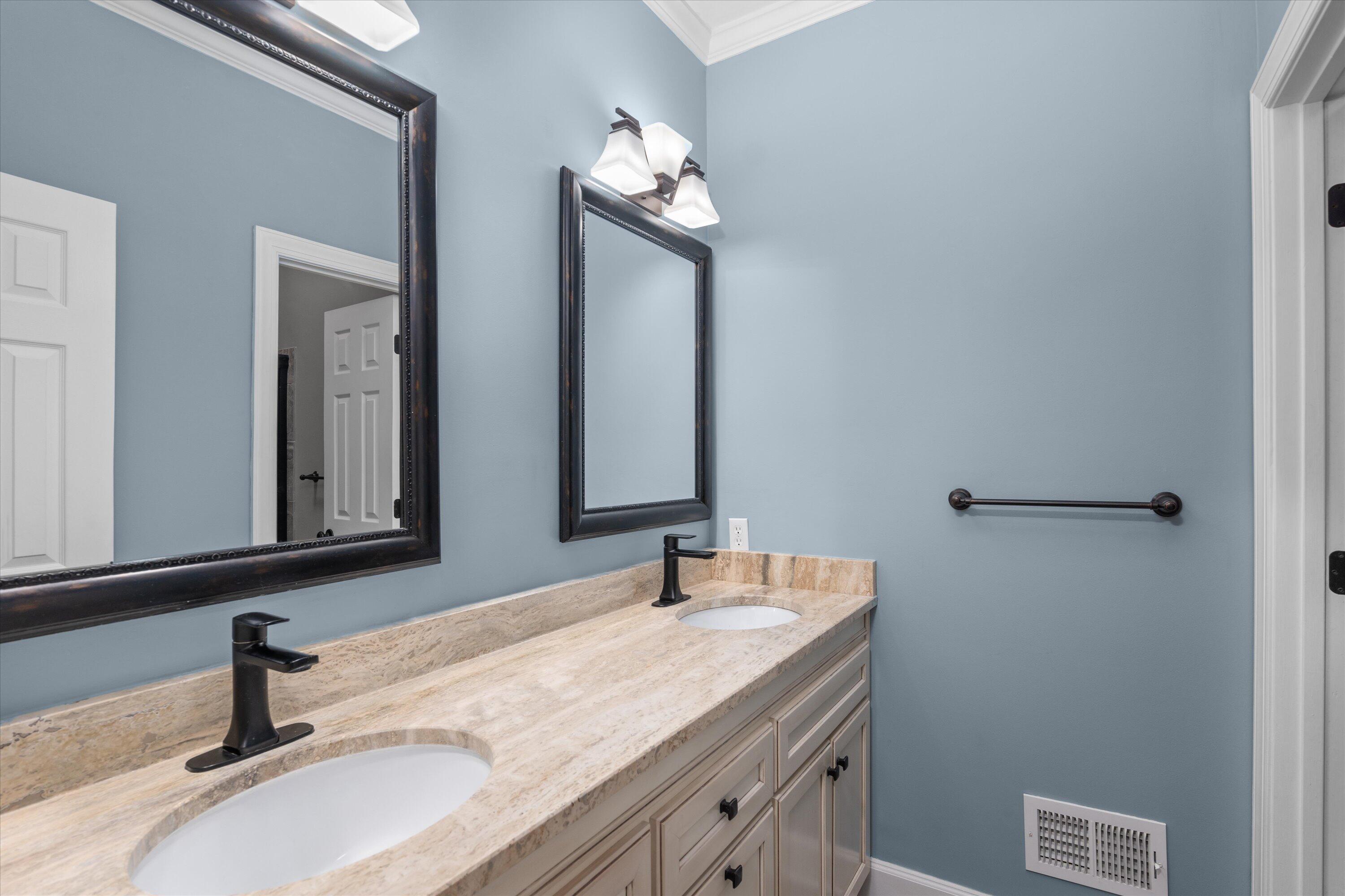 738 MAGRUDER Landing