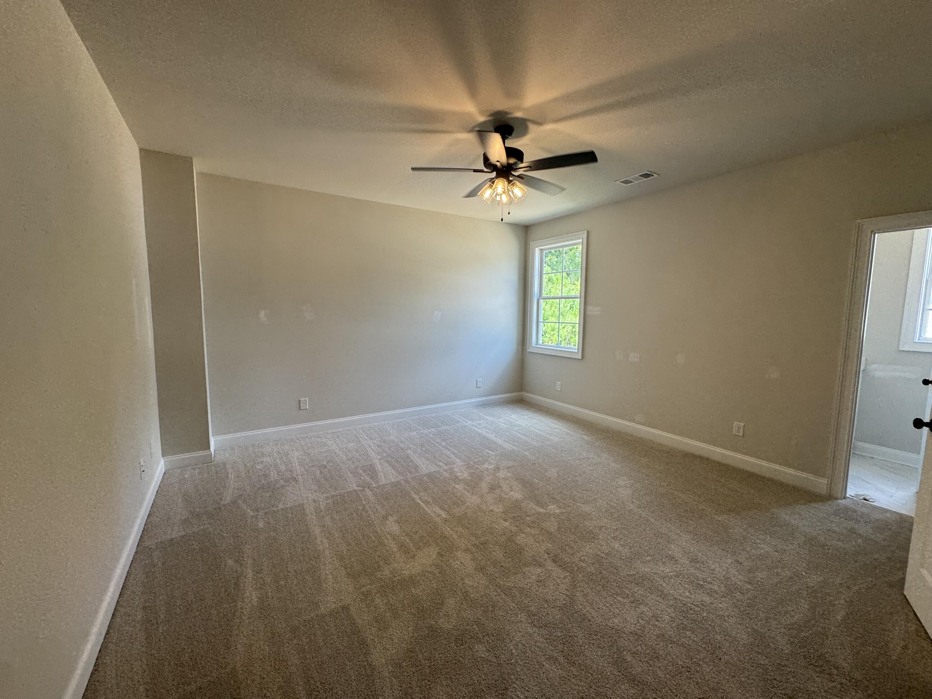 642 RIVER OAKS Lane
