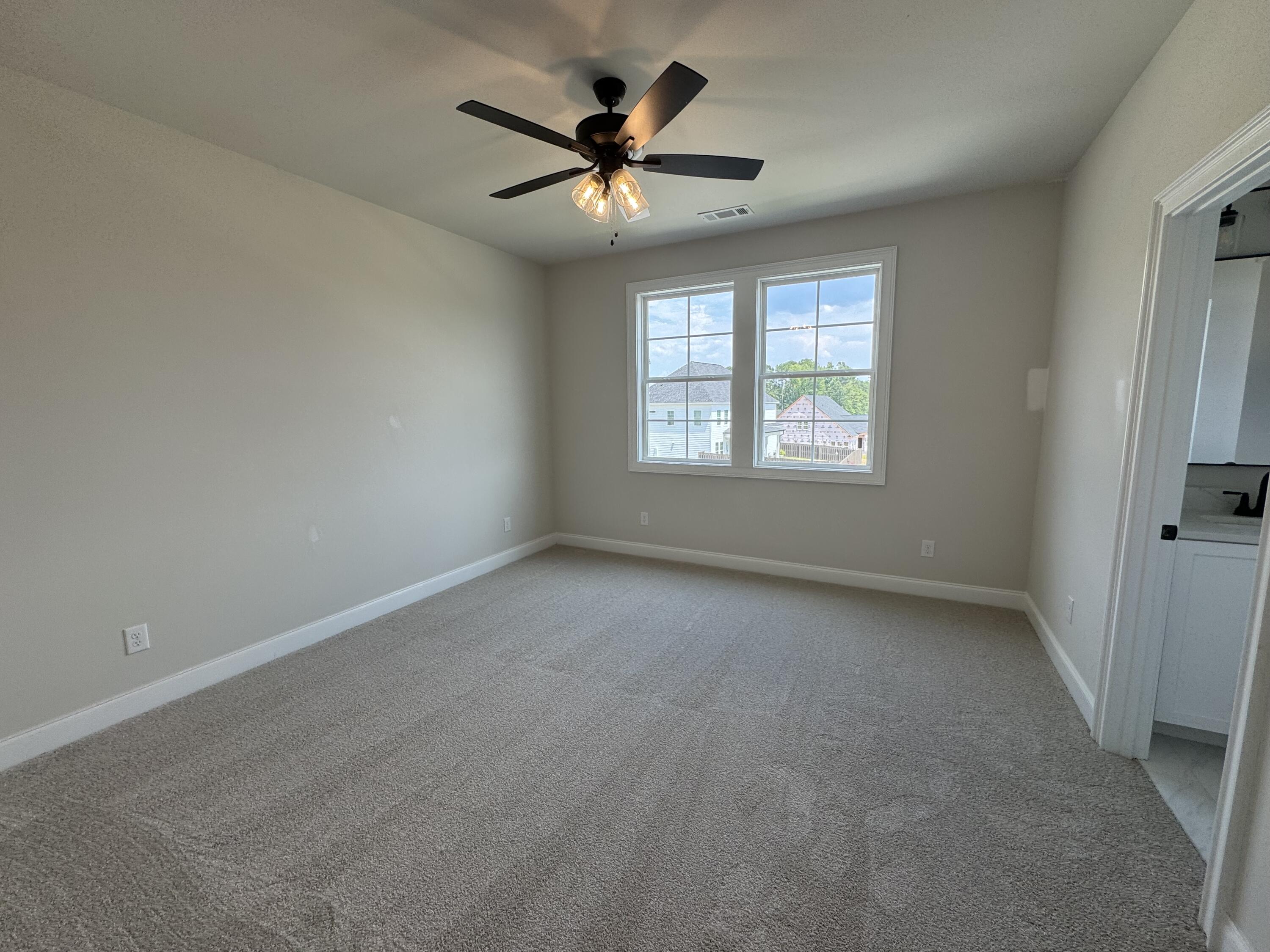 642 RIVER OAKS Lane