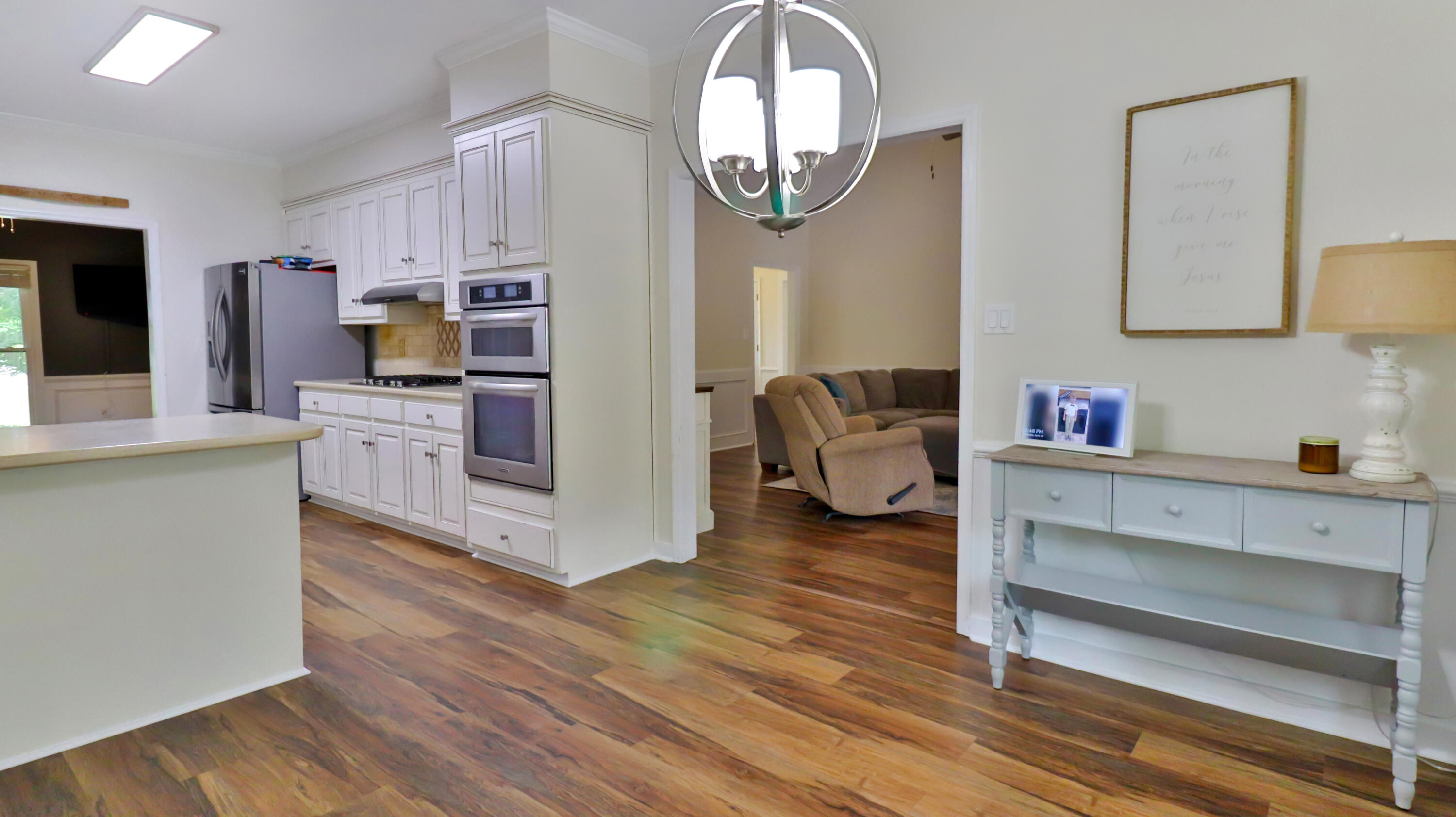 992 WINDMILL LANE Lane