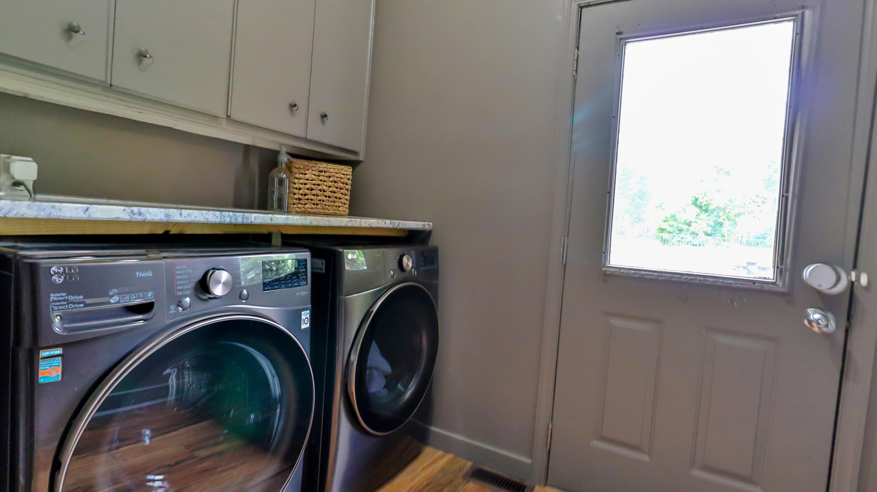 992 WINDMILL LANE Lane