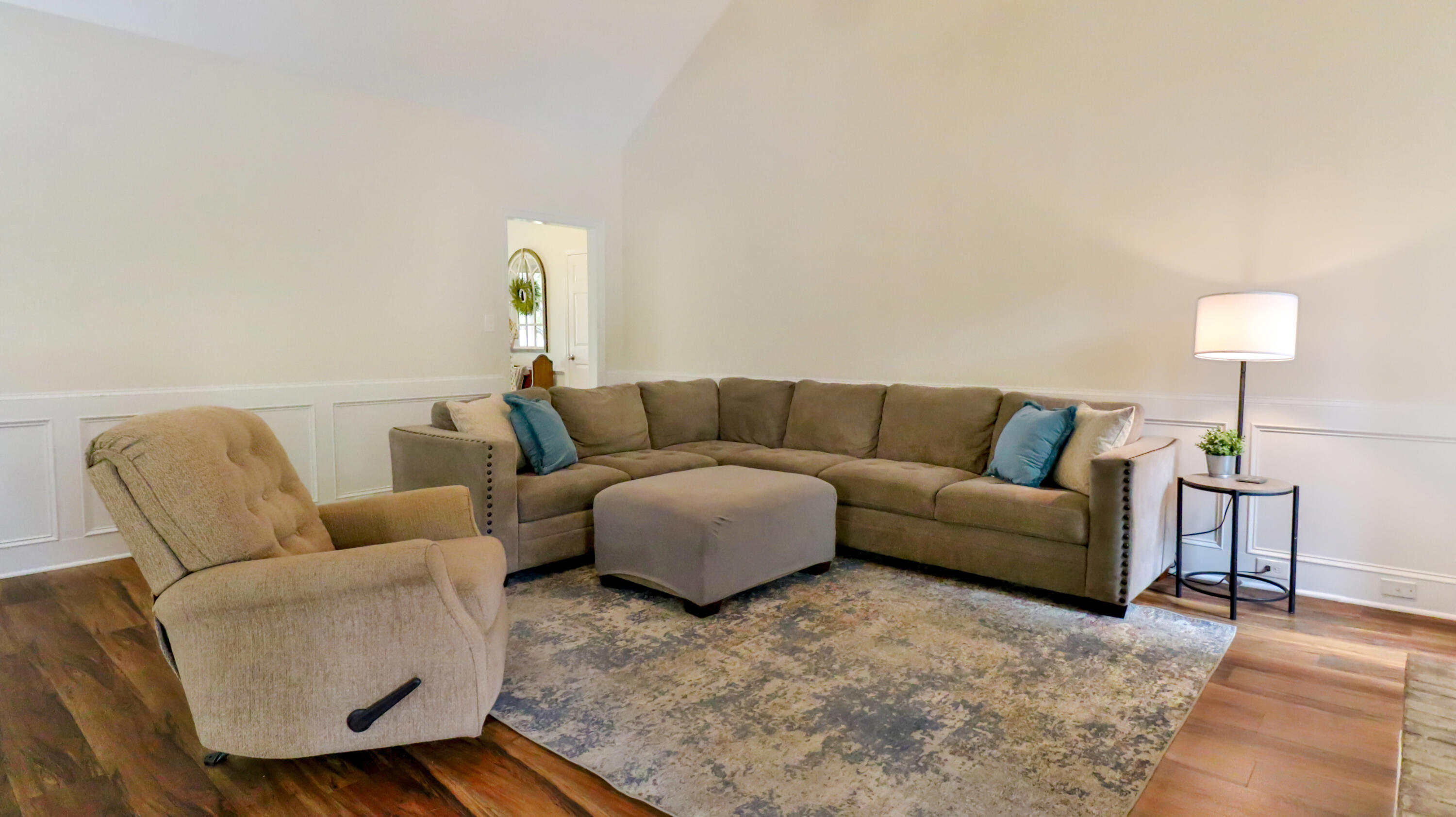 992 WINDMILL LANE Lane