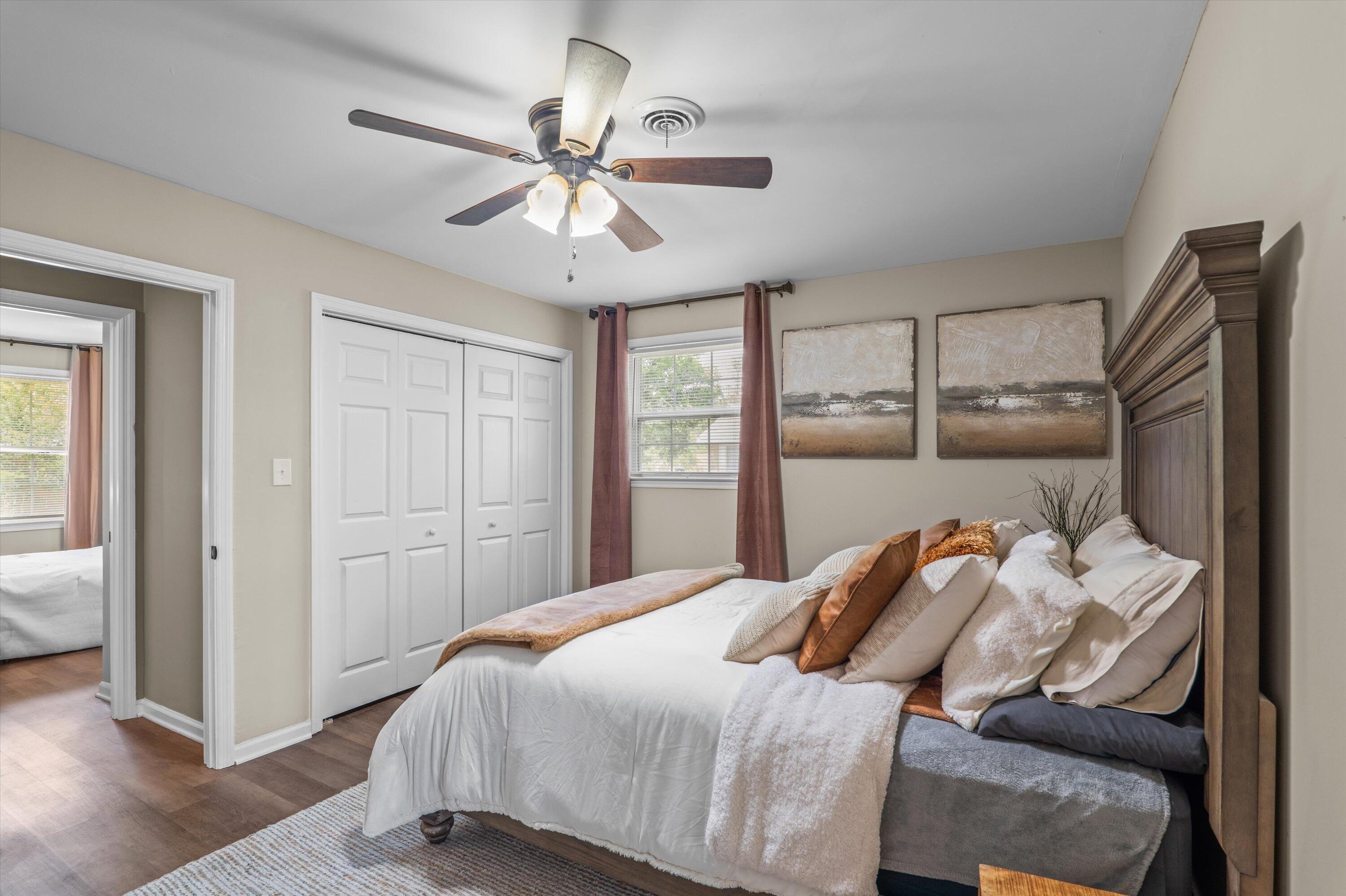 284 E WYNNGATE Drive