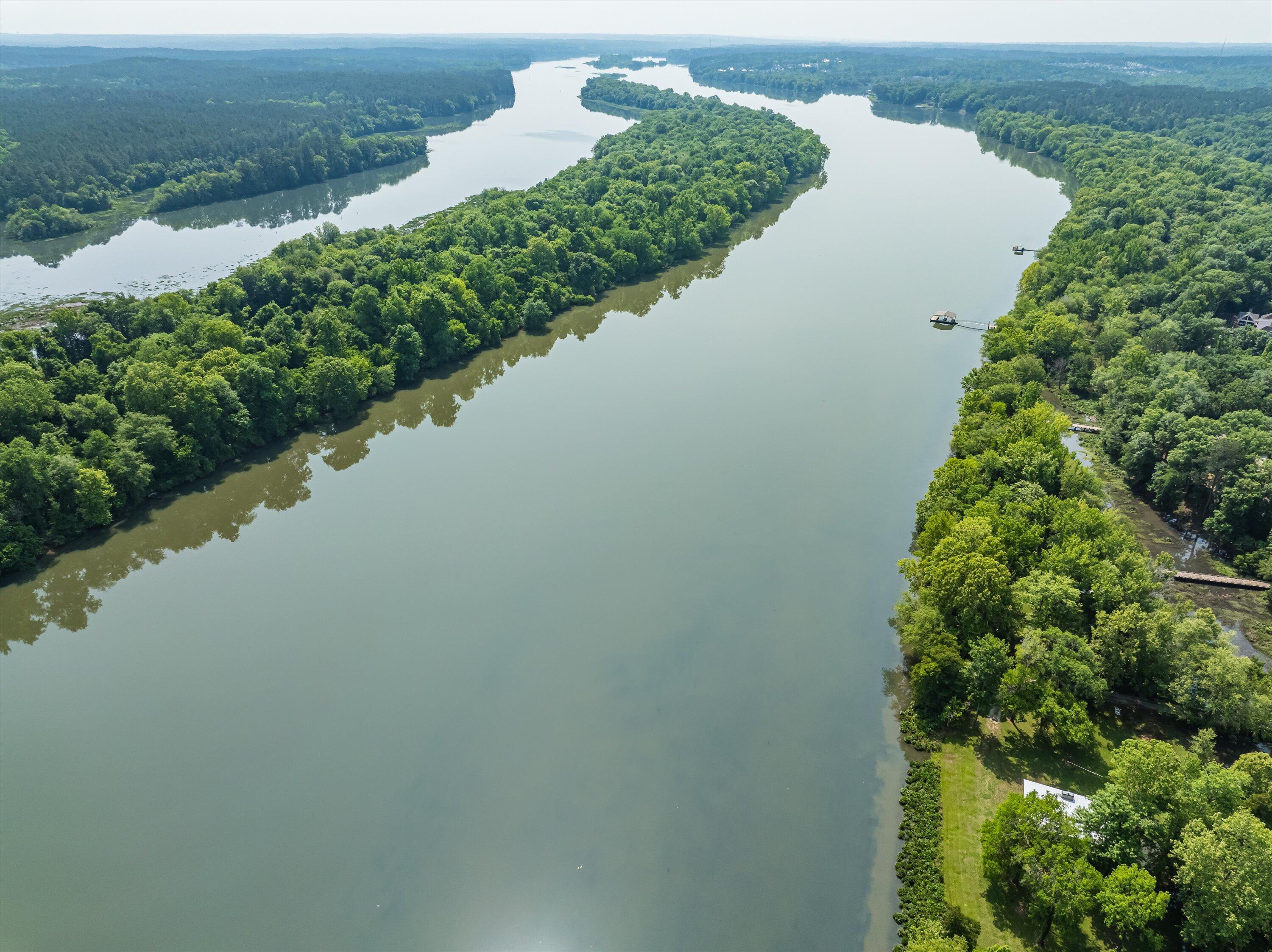 4111 RIVERMONT Drive