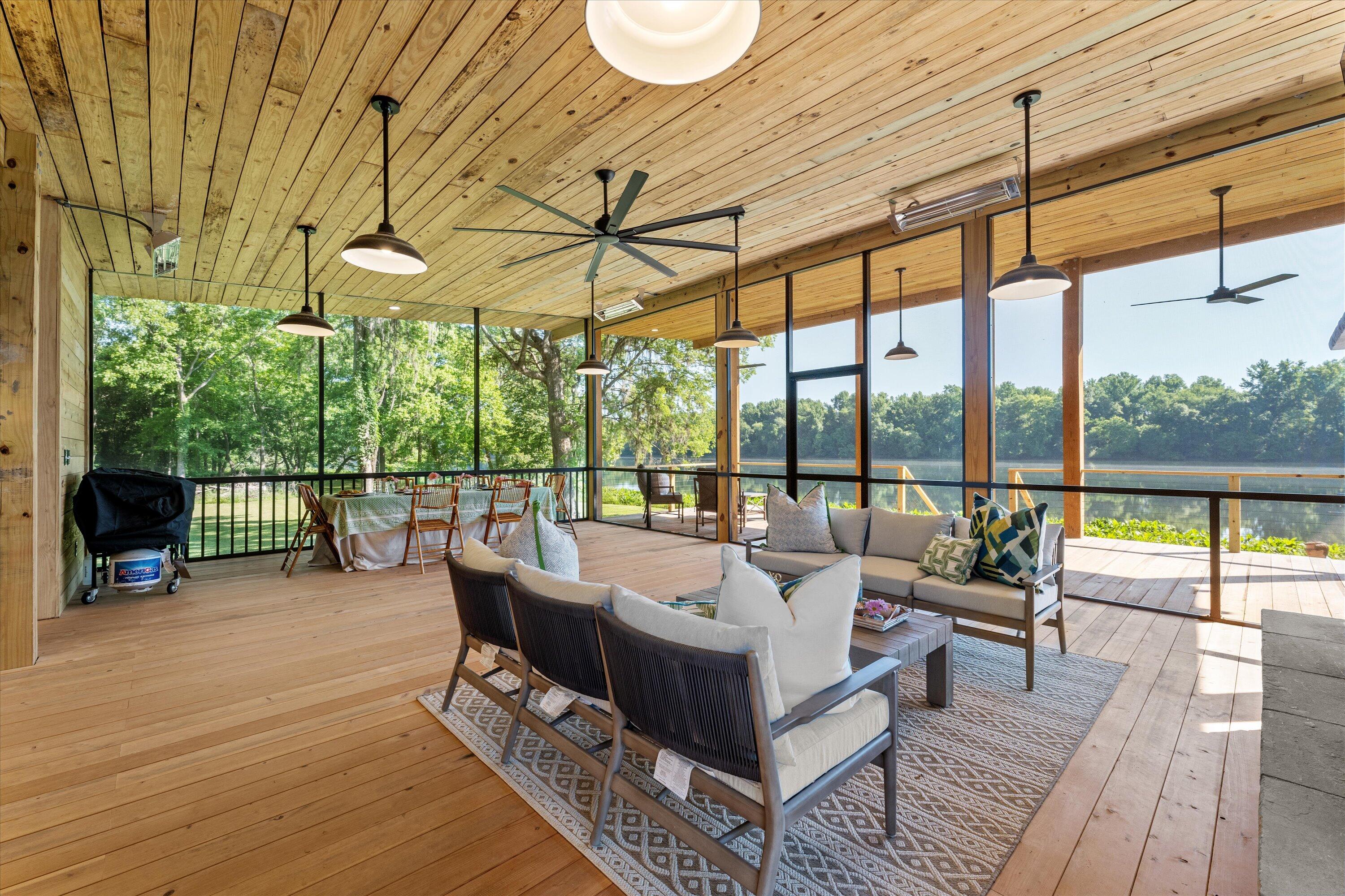 4111 RIVERMONT Drive