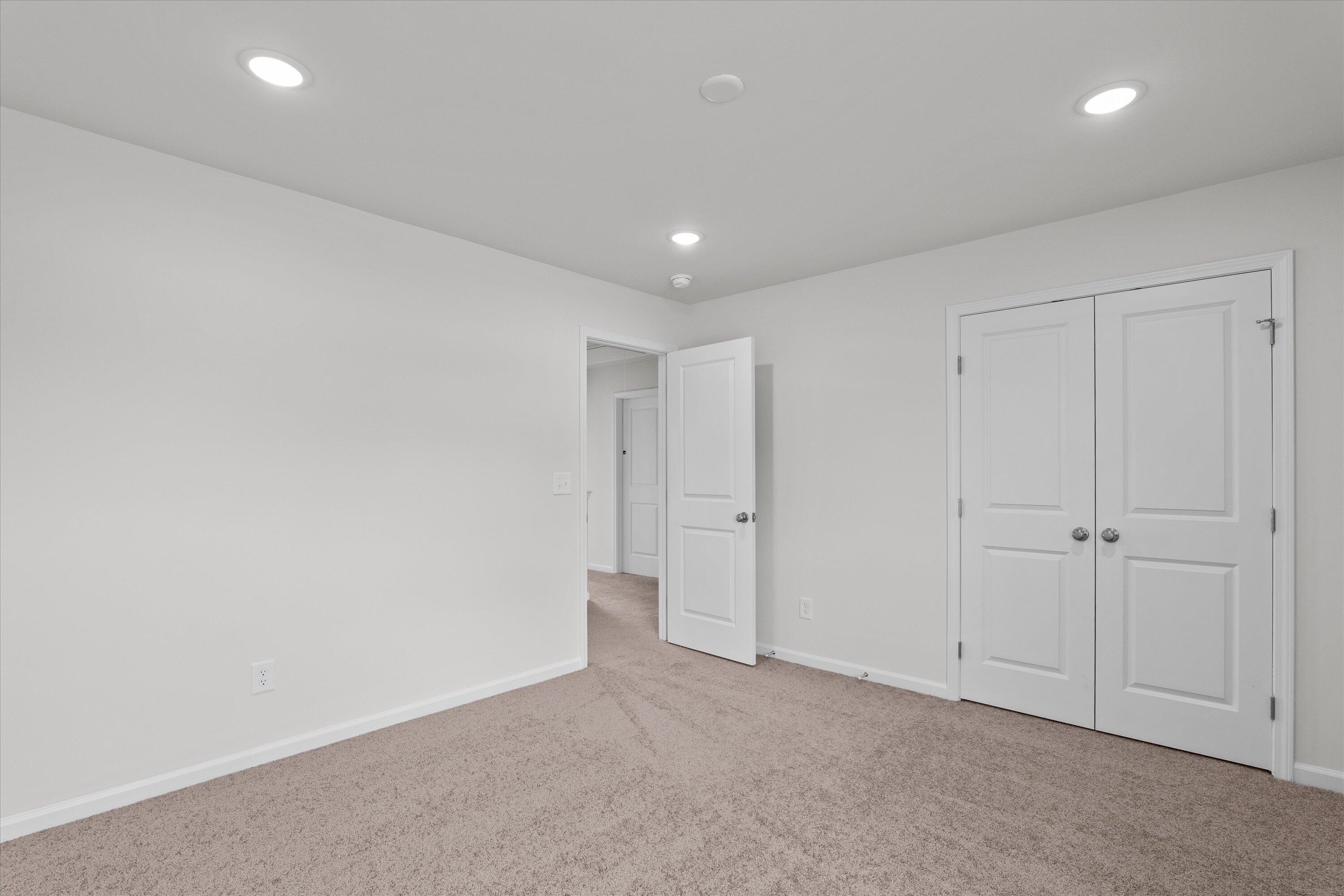 220 NW Shingle Oak Garden