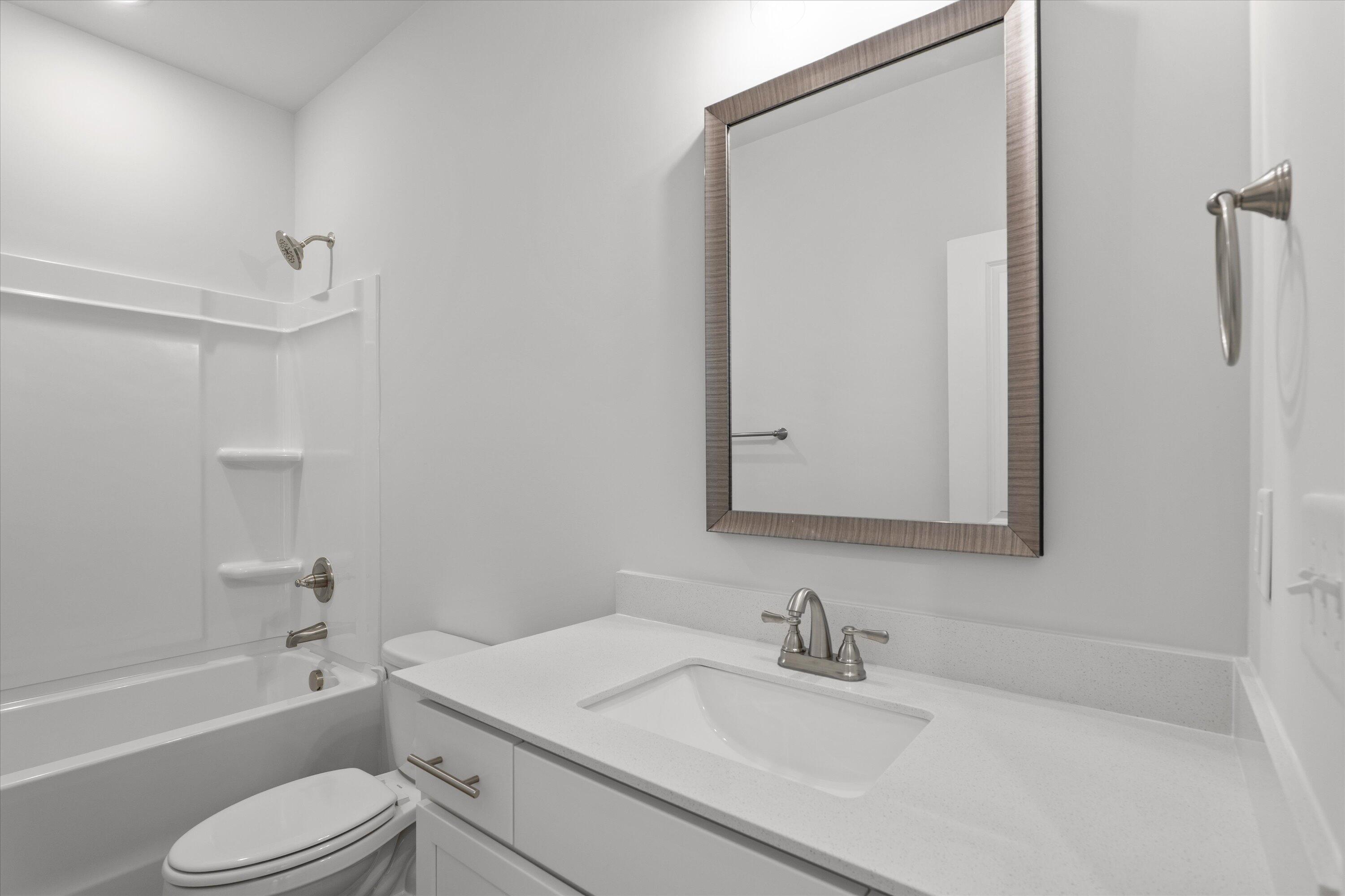 220 NW Shingle Oak Garden