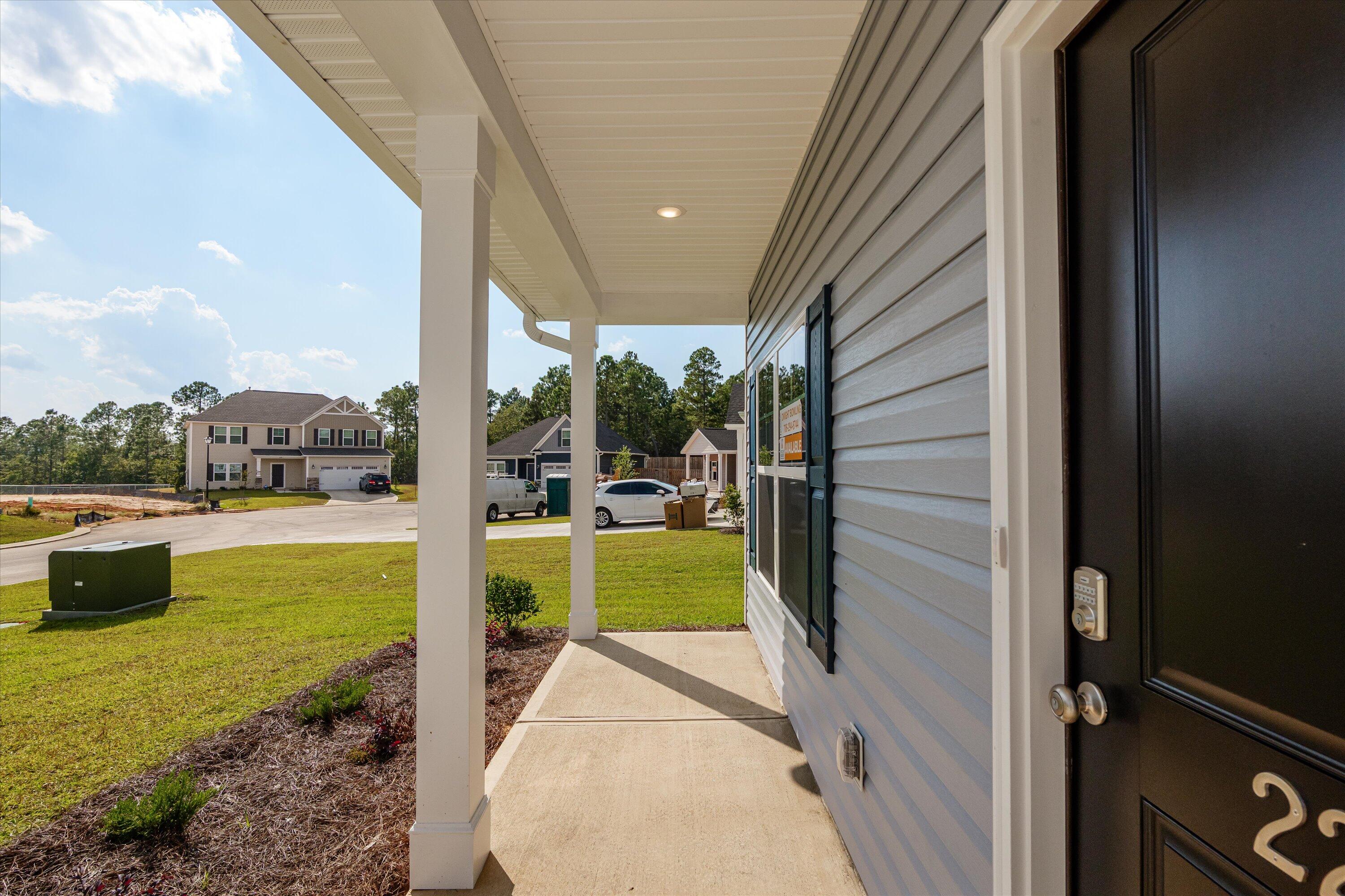 220 NW Shingle Oak Garden