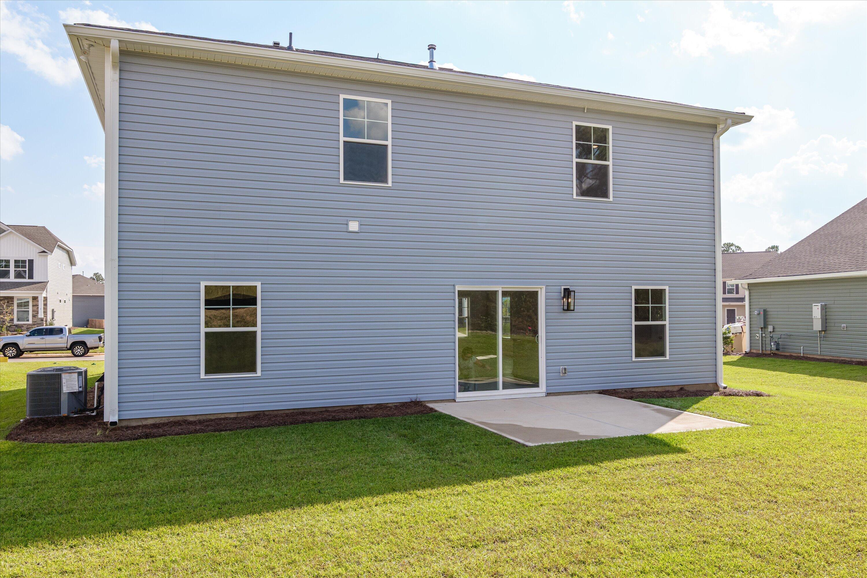 220 NW Shingle Oak Garden