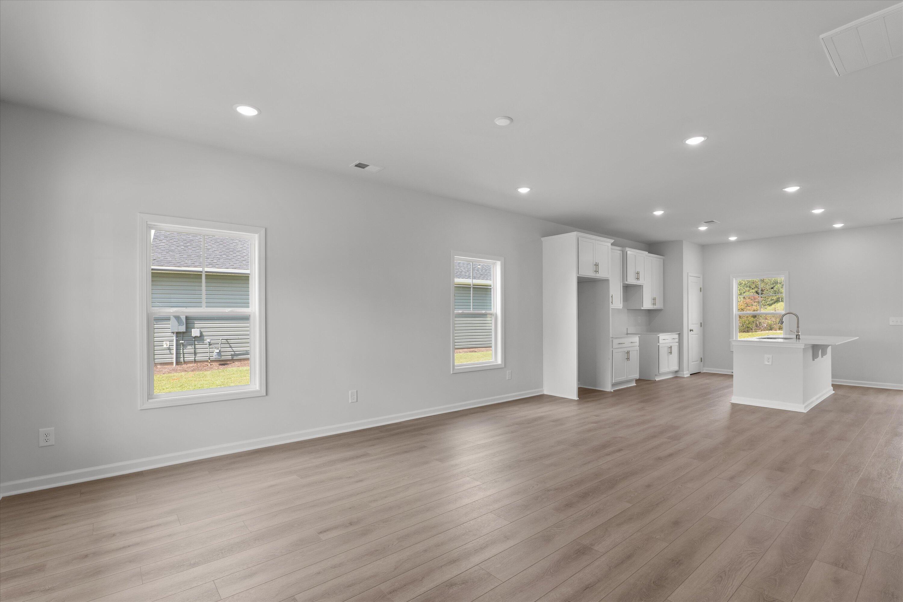 220 NW Shingle Oak Garden