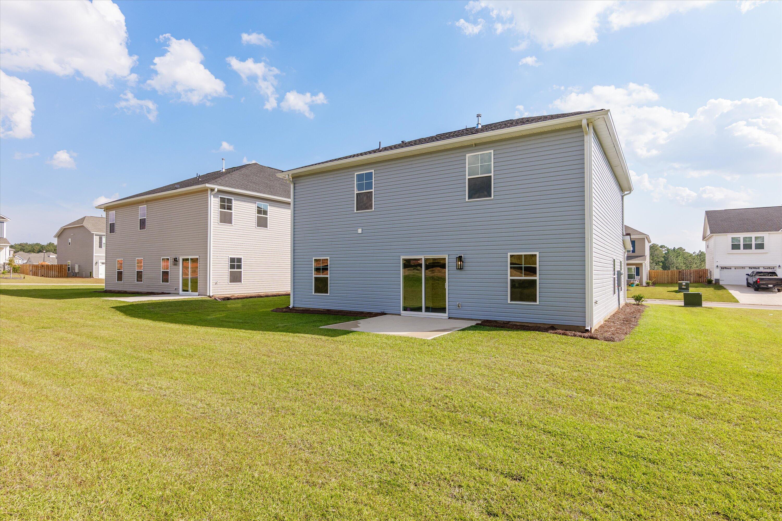 220 NW Shingle Oak Garden