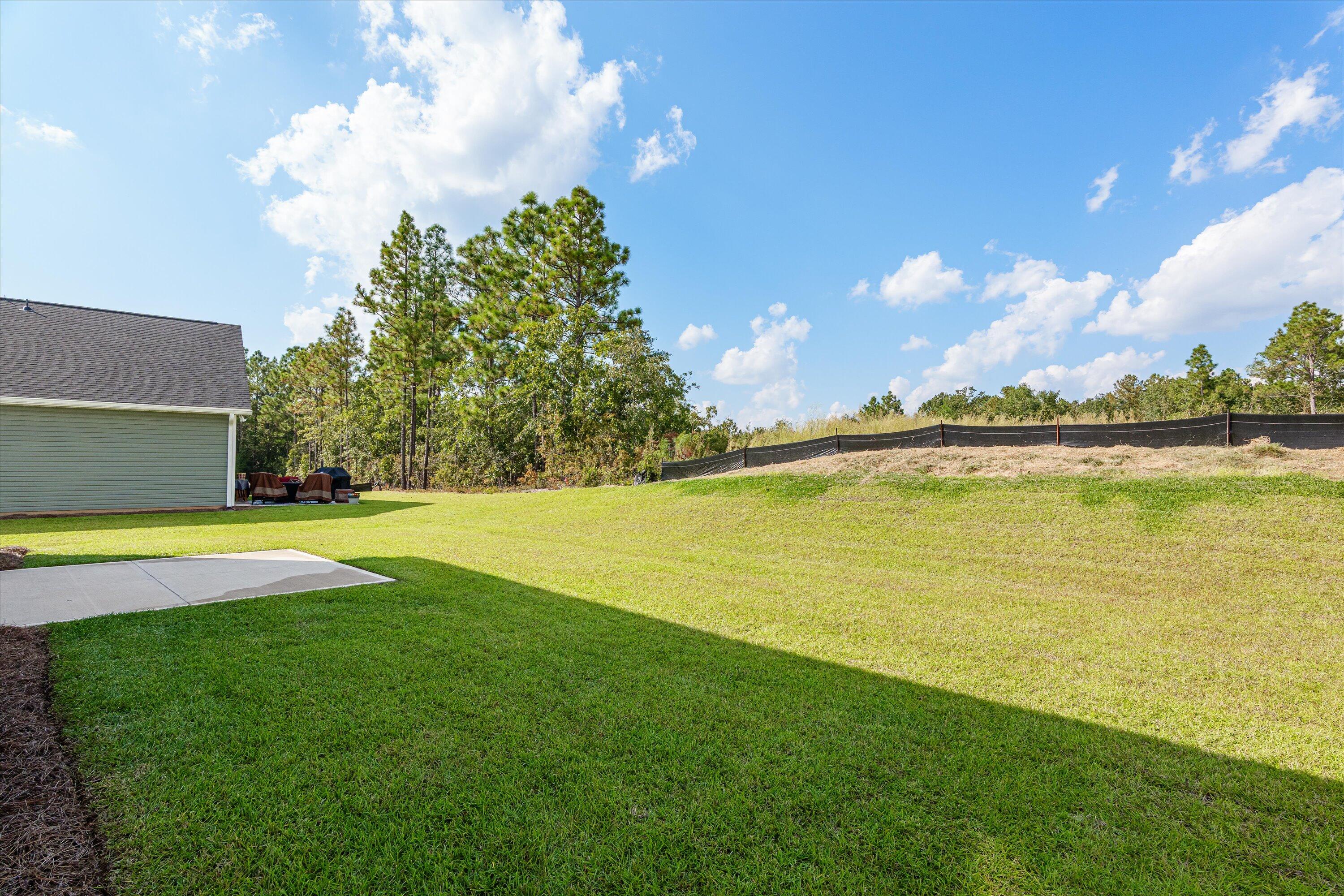 220 NW Shingle Oak Garden