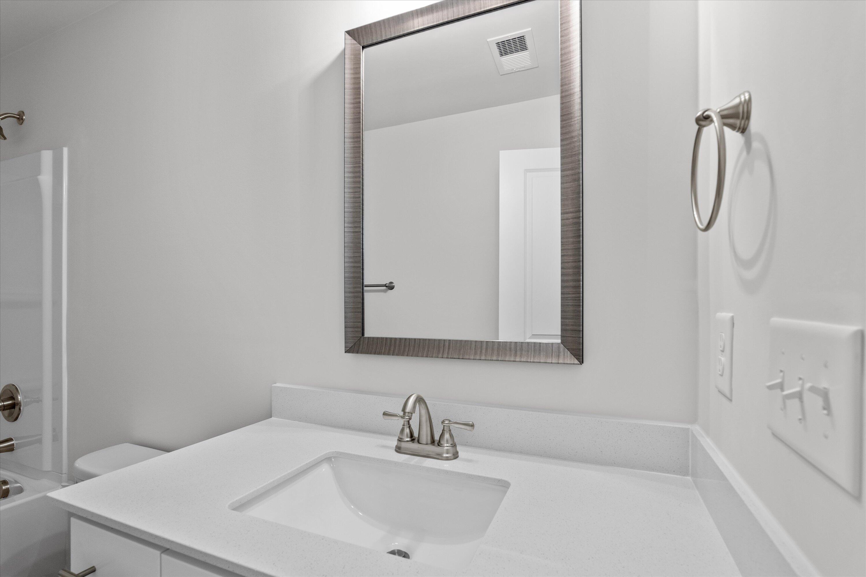 220 NW Shingle Oak Garden