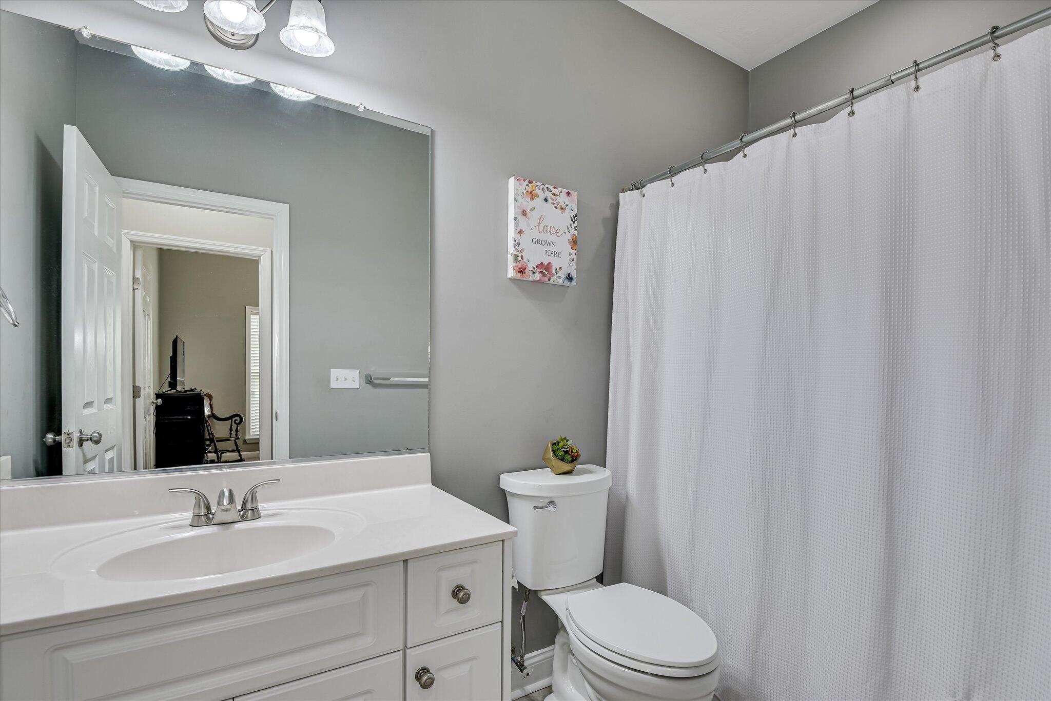 1176 Sumter Landing Circle Circle