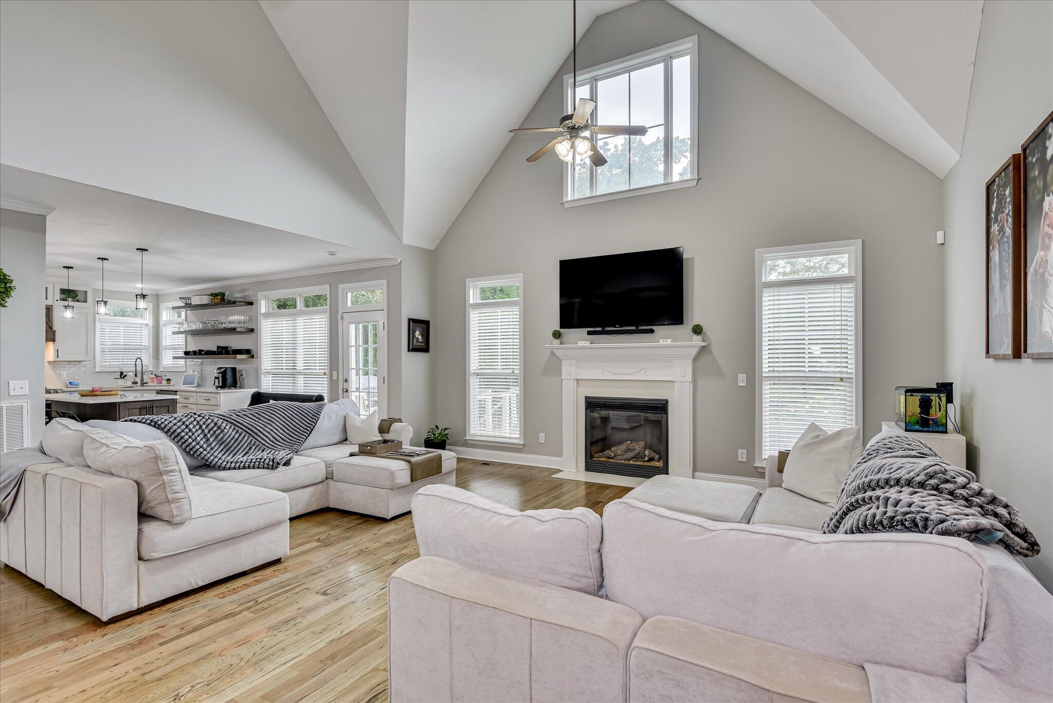 1176 Sumter Landing Circle Circle