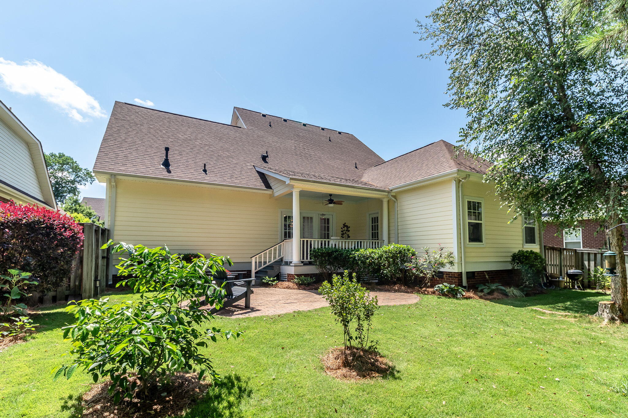 211 Oleander Trail
