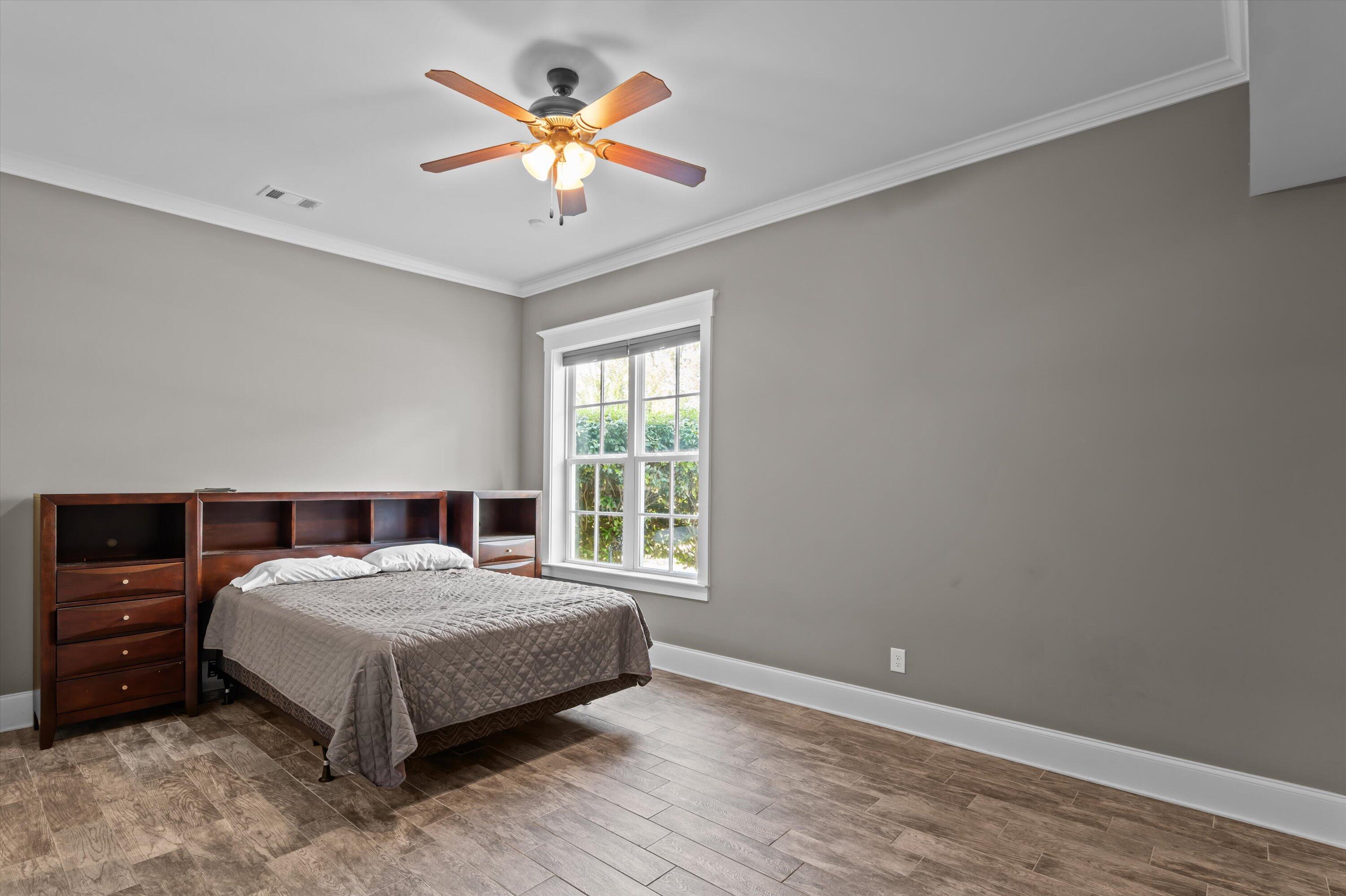 628 Emerald Crossing