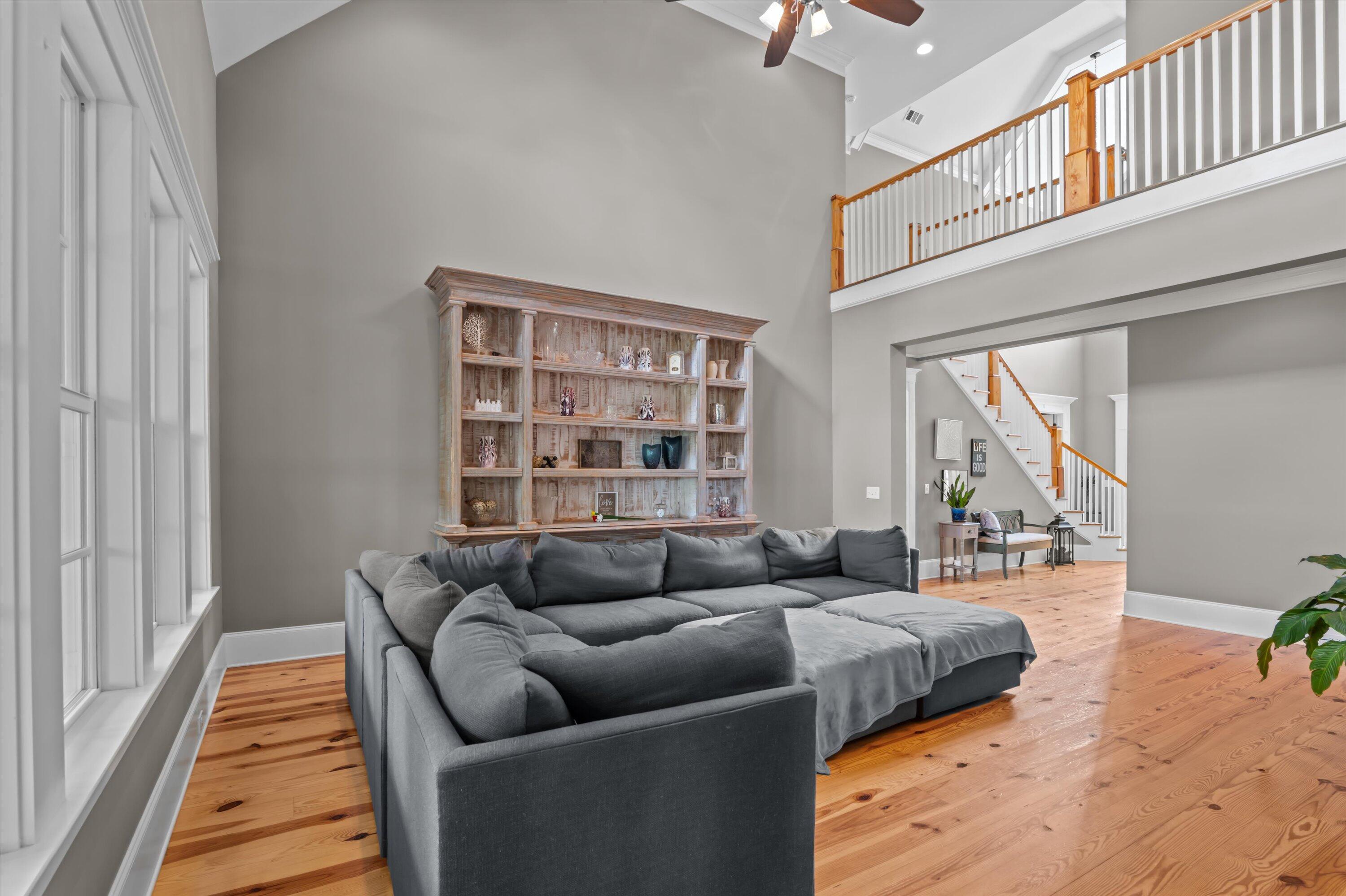 628 Emerald Crossing