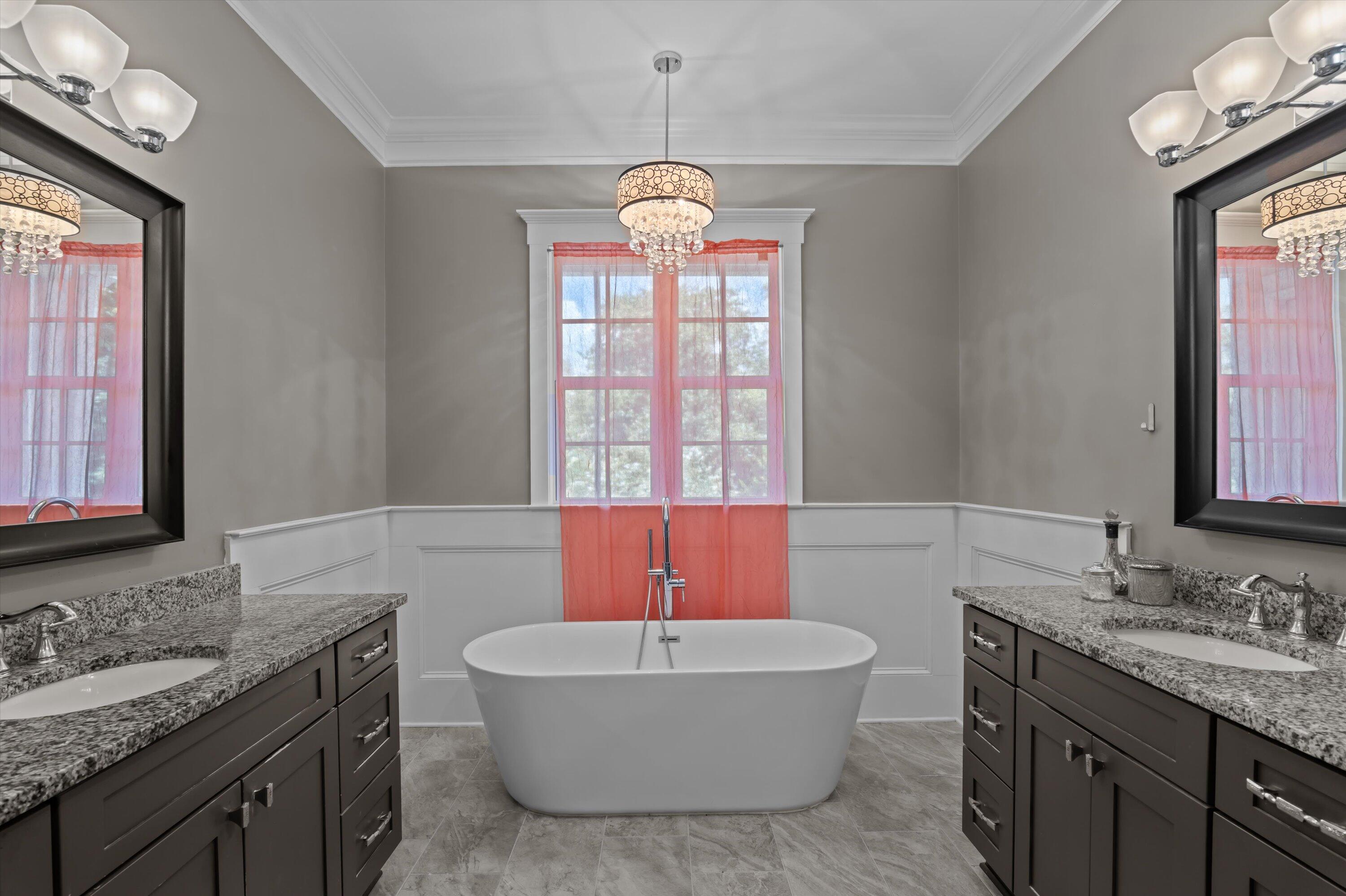 628 Emerald Crossing