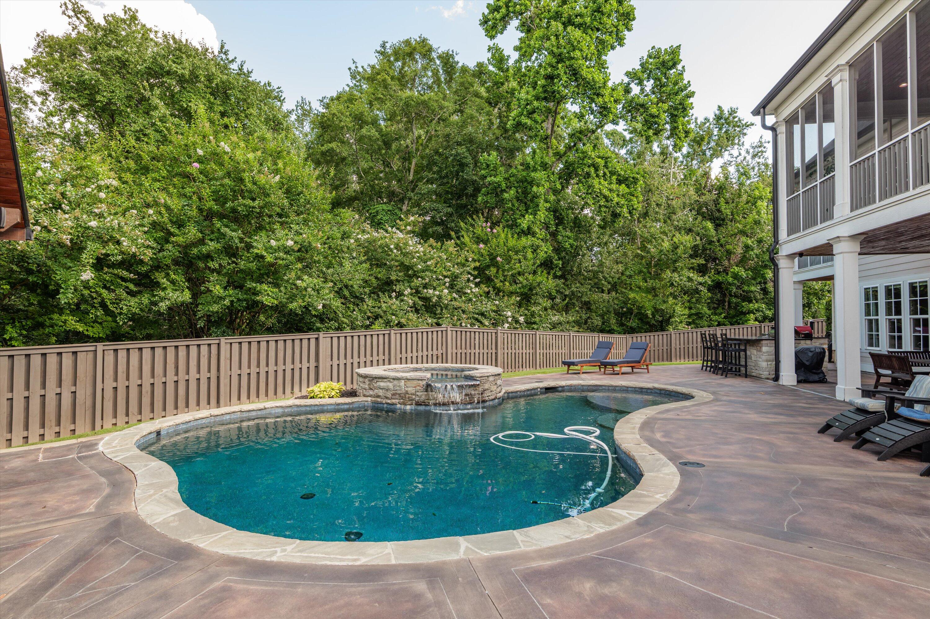 628 Emerald Crossing