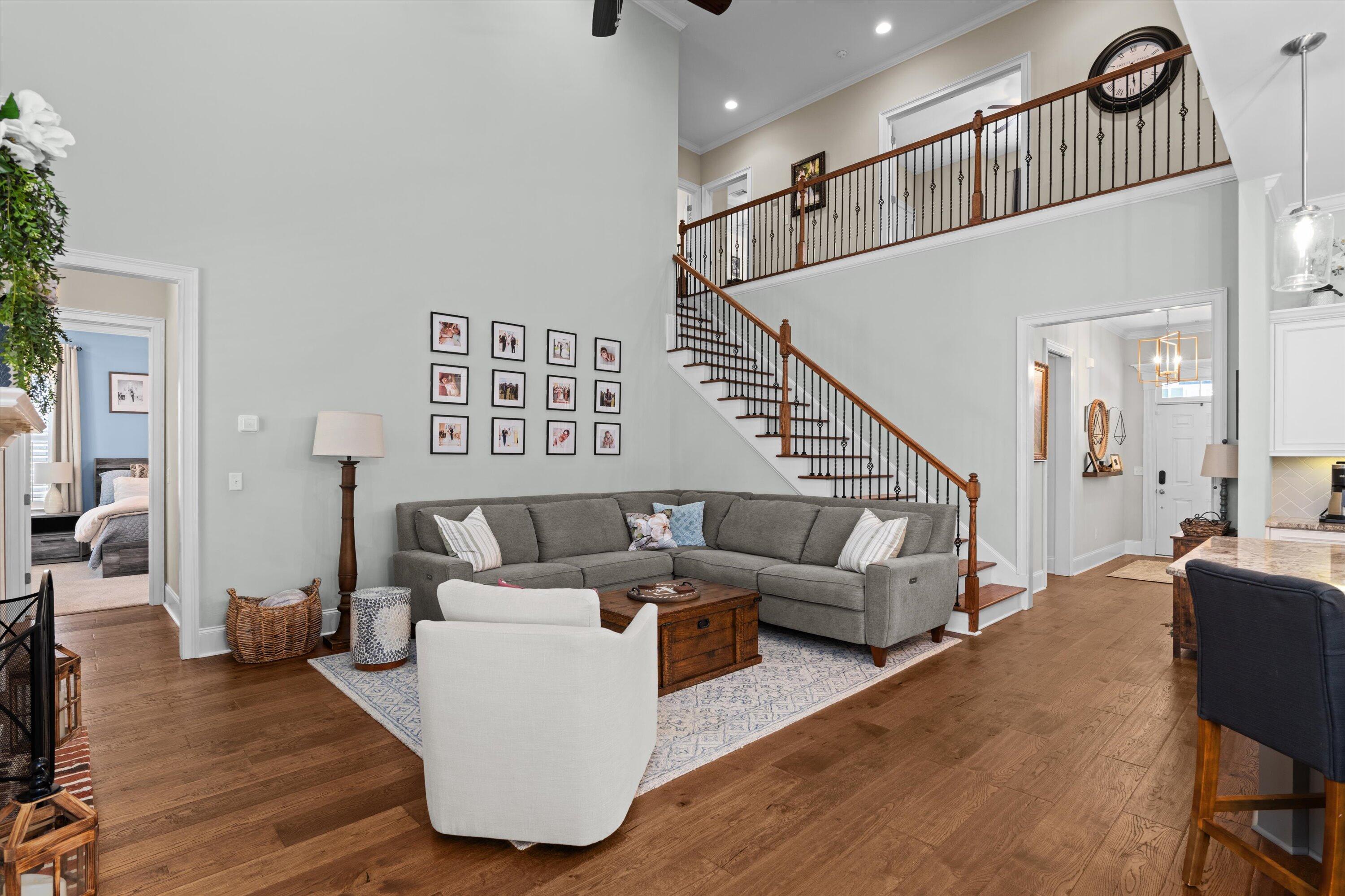 1605 Lindley Lane